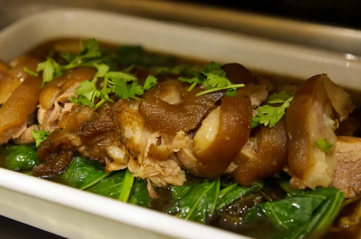 ปักหมุด '92 คาเฟ่' บุฟเฟ่ต์อินเตอร์และซีฟู้ดสุดอร่อยที่ห้ามปล่อยผ่านย่านพระรามเก้า