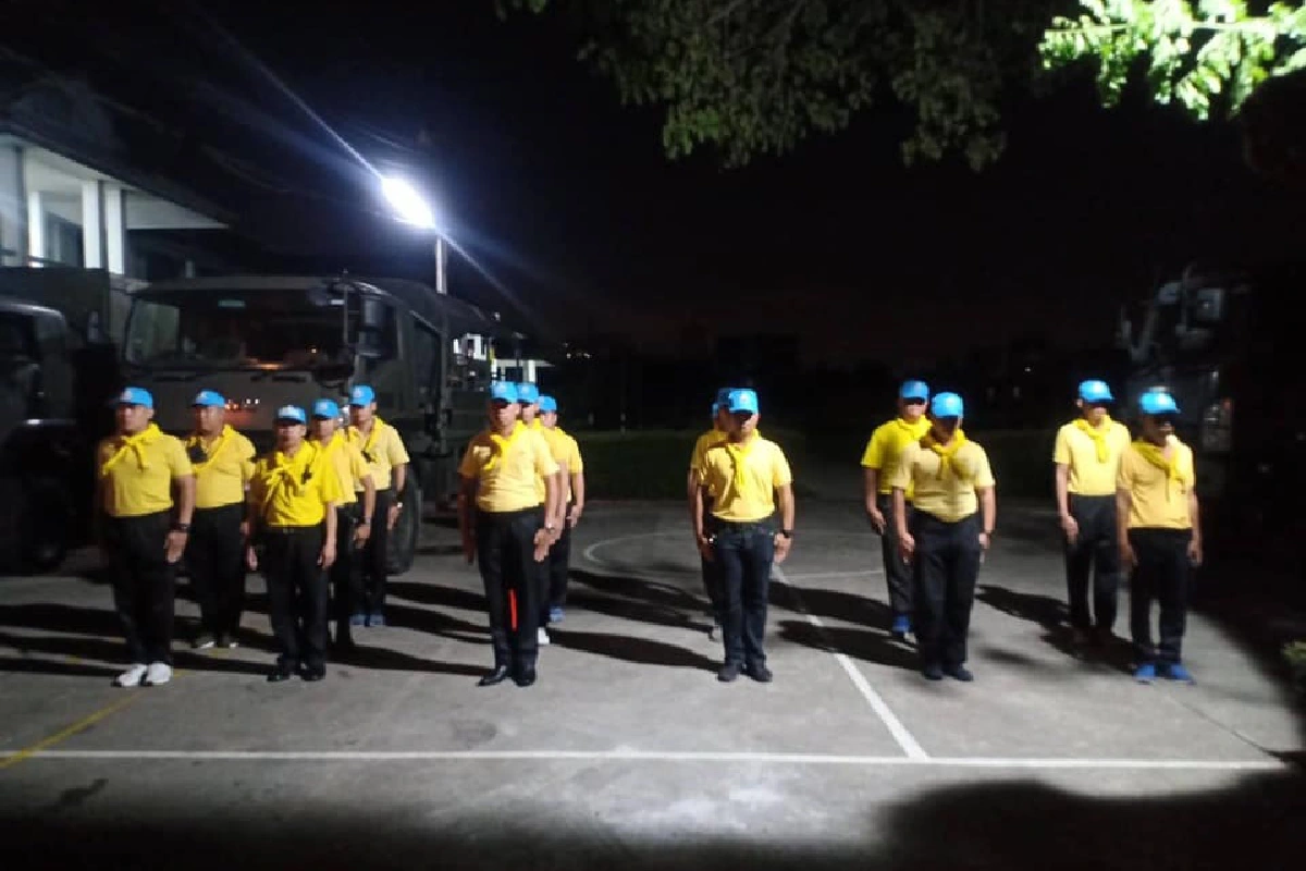 ผบ.ทบ.ส่งทหารทำความสะอาดแยกรัชโยธินตลอดคืนหลังม็อบยุติการชุมนุม