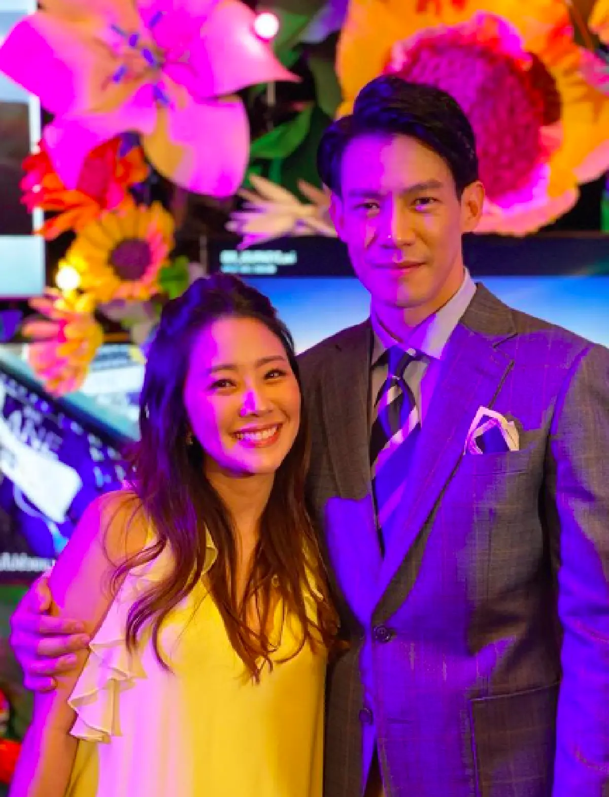 เก็บตกภาพแฟชั่นสุดอลังการของเหล่าคนดังที่มาร่วมงานแต่ง “ตูน-ก้อย” 