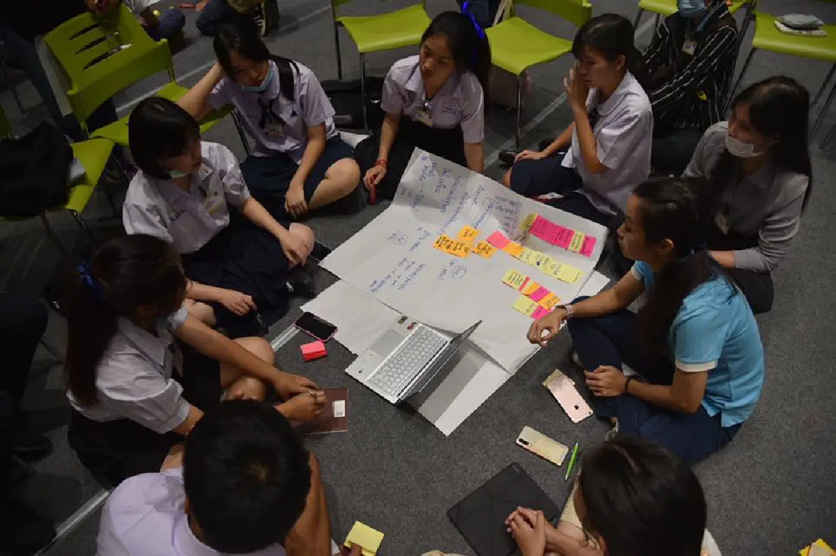 "สุวิทย์"ชื่นชมเยาวชนมีพลังที่ล้นเหลือร่วมกิจกรรมออกแบบอนาคต