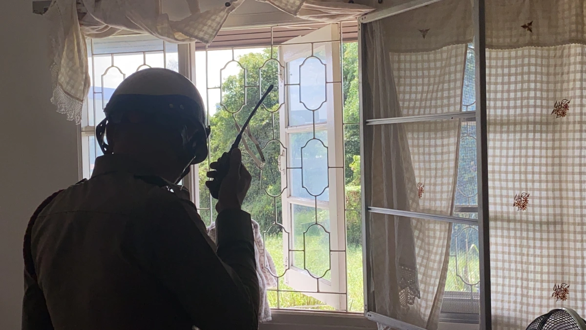 ตร.มึน!โจรเมืองนนท์ย่องขึ้นบ้านนักข่าวฉกไปนับแสนหนีลอยนวล