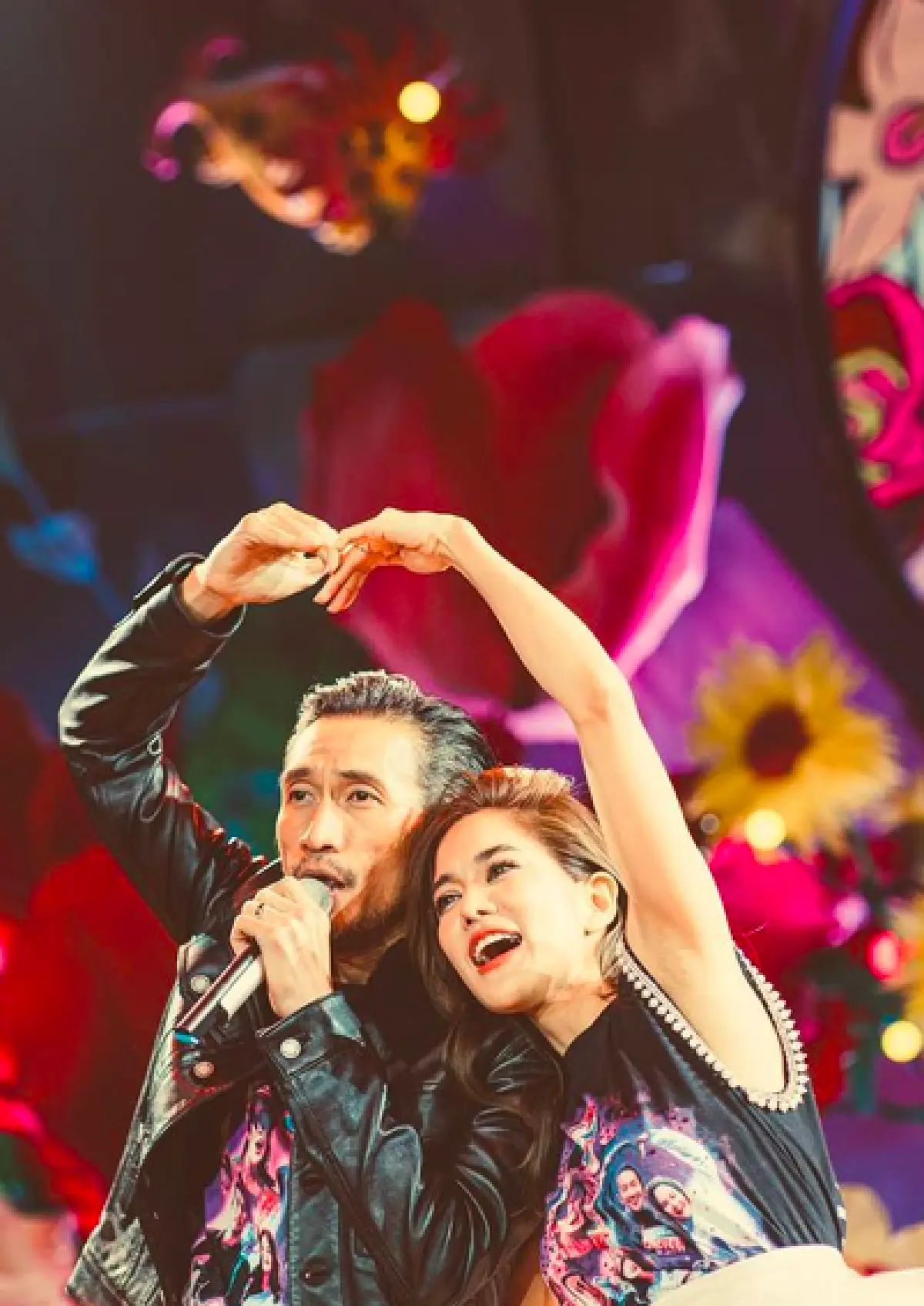 ส่องภาพ After Party "ตูน-ก้อย" สนุกสนานเอ็นจอยกันสุดฤทธิ์ 