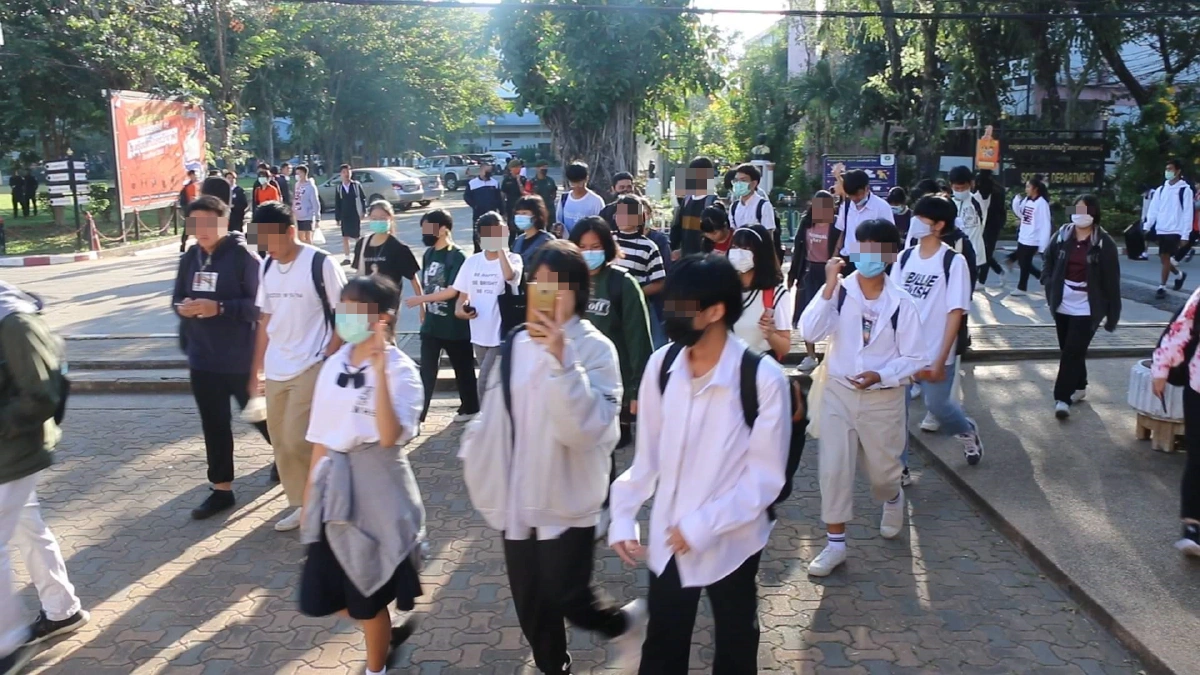 นร.ขอนแก่นแต่งชุดไปรเวทเข้าเรียนขู่ถ้าครูคุกคามแจ้งภาคีเครือข่าย