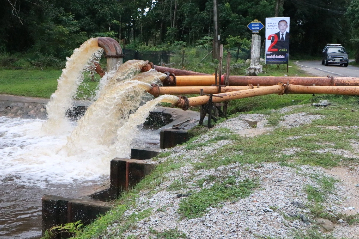 นราธิวาสอ่วมน้ำท่วม9อำเภอผู้ว่าฯสั่งเฝ้าระวัง-ดูแลผู้ประสบภัยใกล้ชิด