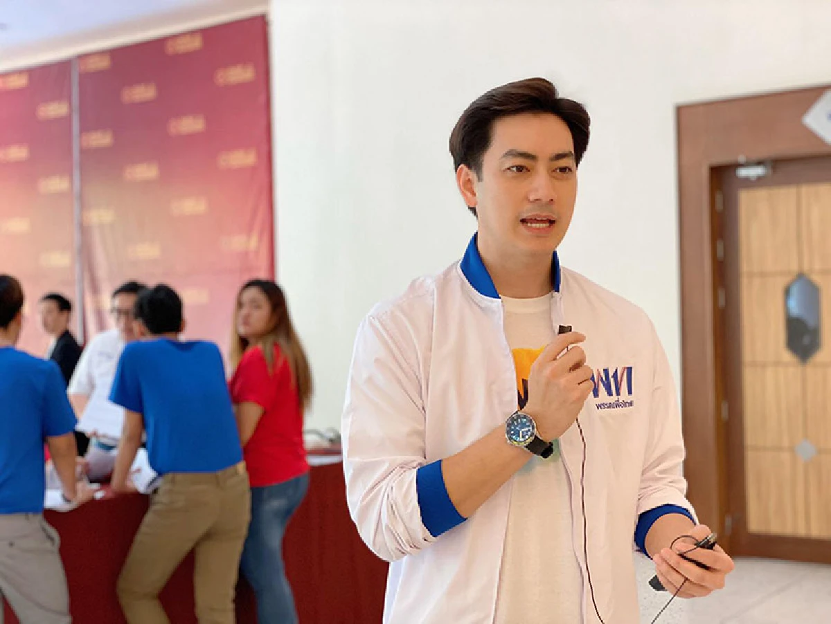 ฟิล์ม รัฐภูมิ ยื่นลาออกพรรคเพื่อไทย ขอเคียงข้างผู้ใหญ่ที่มีอุดมการณ์ชัดเจน 