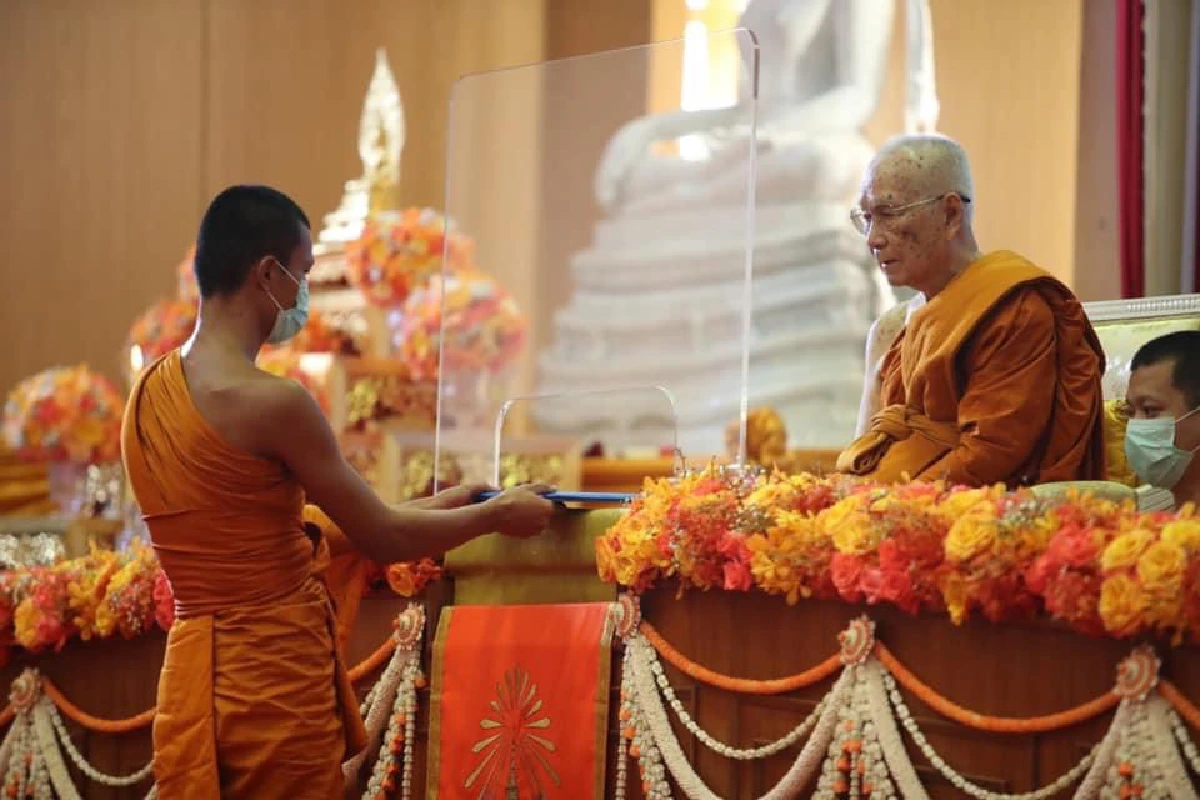 มมร.อนุมัติปริญญากิตติมศักดิ์'สมเด็จพระพุฒาจารย์-เจ้าสัวธนินท์' 