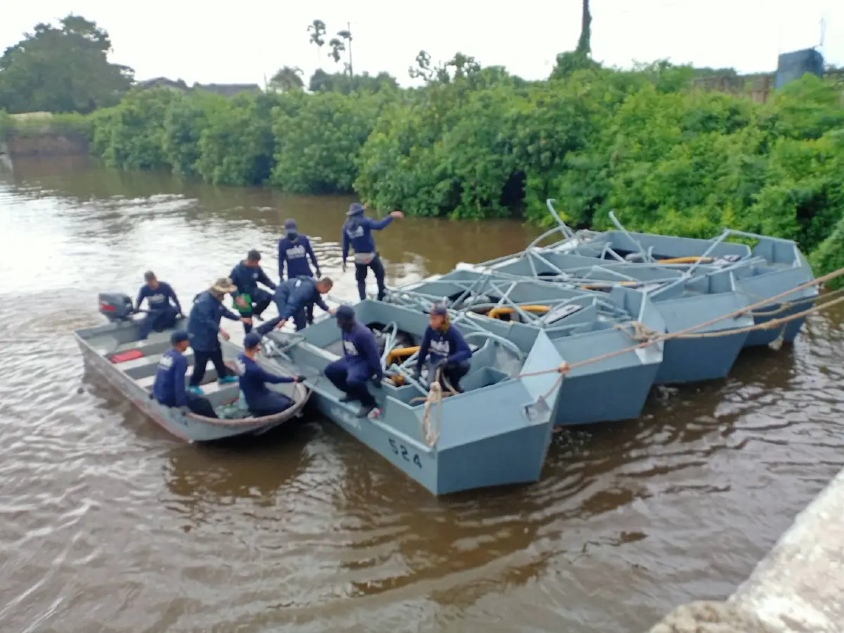 ทร.ส่งเรือผลักดันน้ำ20ลำผันน้ำในคลองสทิงหม้อลงสู่ทะเลสาบสงขลา