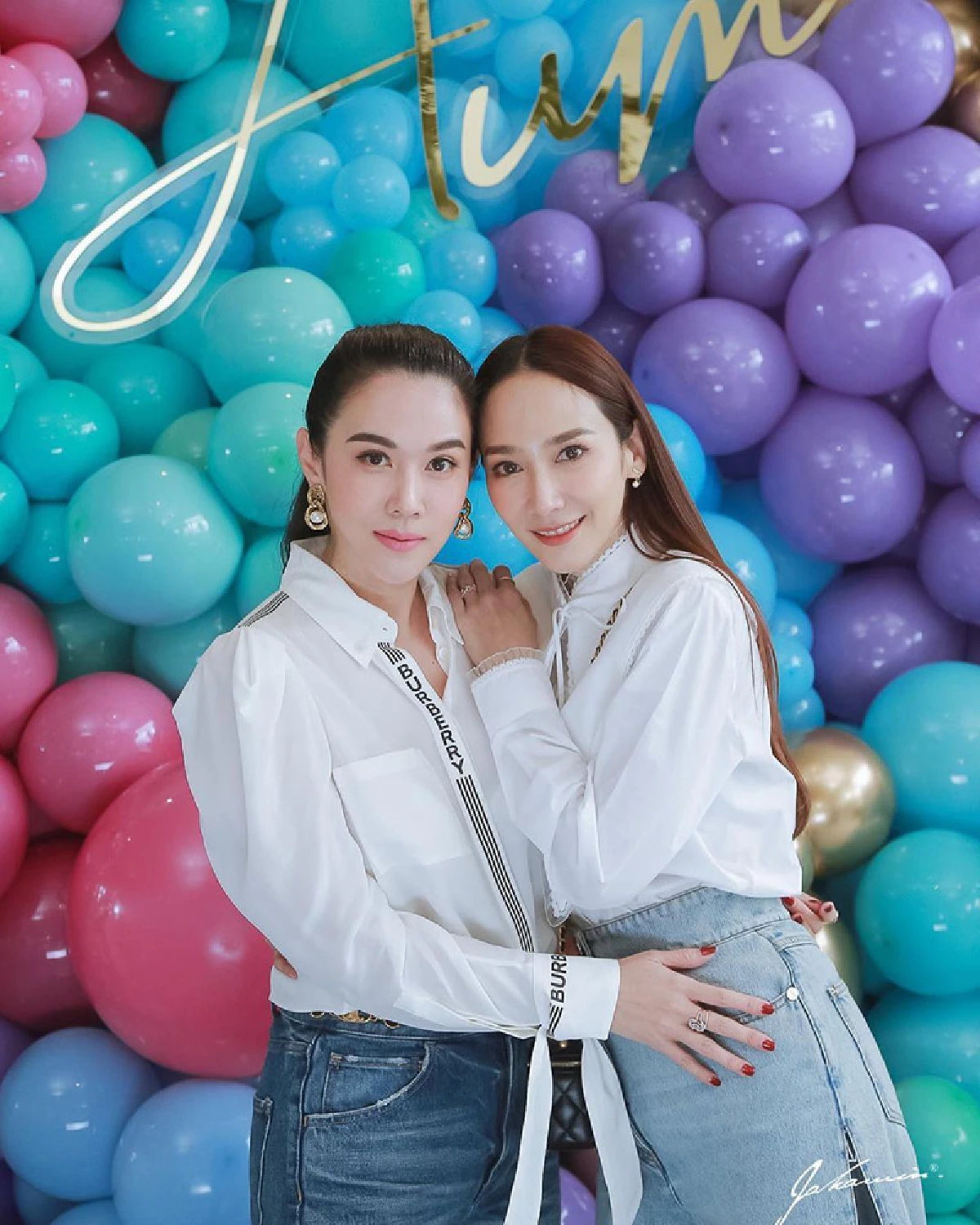 “อั้ม พัชราภา” จัดปาร์ตี้วันเกิดแบบสายบุญ แถมมีซีนหวานชวนลุ้นข่าวดีกับ “ไฮโซพก” 