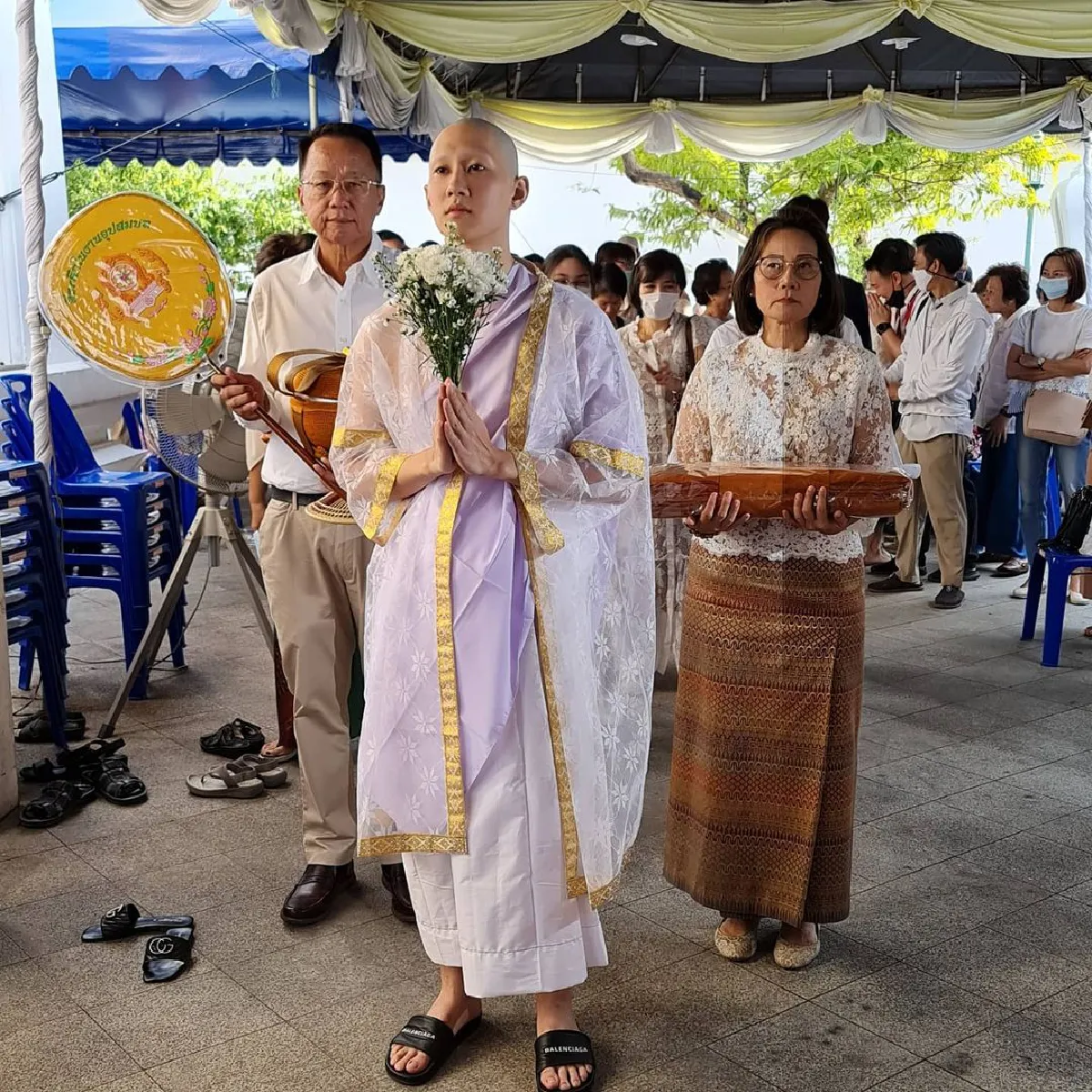 “กัปตัน ชลธร” เข้าพิธีอุปสมบทแล้วที่วัดมกุฏฯ ได้ฉายา “อิทฺธิธโร” คนดังร่วมงานเพียบ