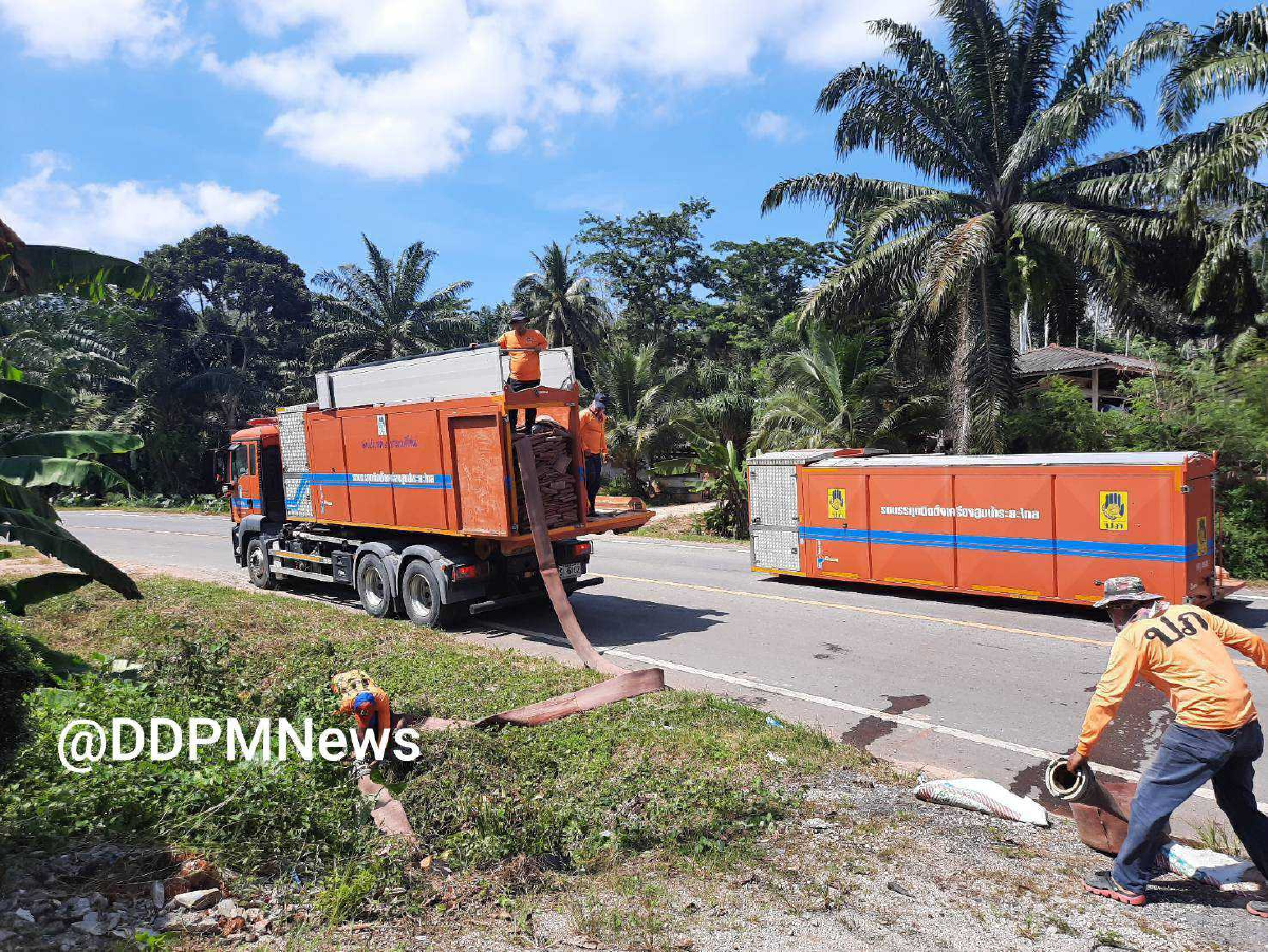 สลด!น้ำท่วมภาคใต้5จังหวัดตายแล้ว24คน555,194ครัวเรือนเดือดร้อน