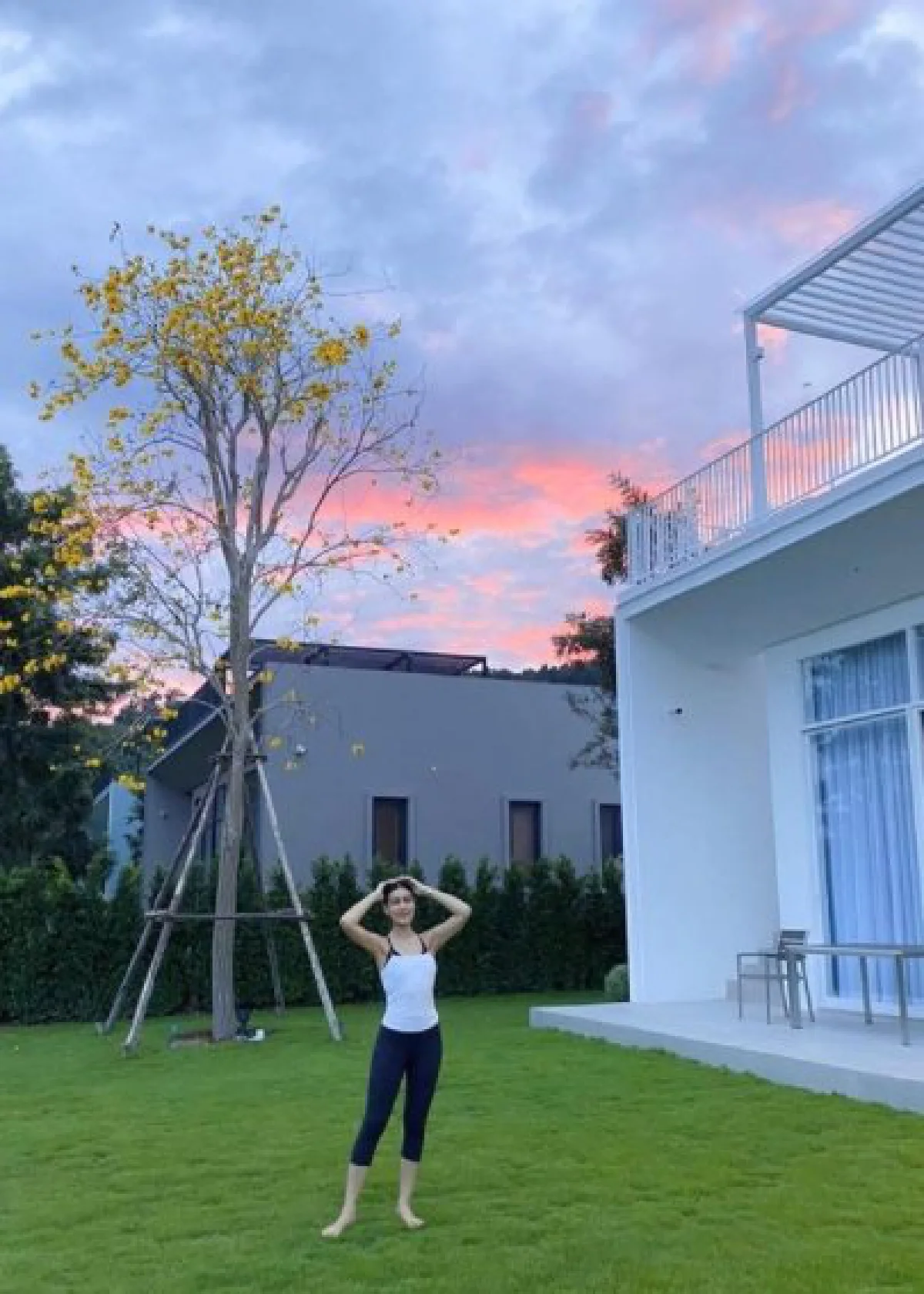 ส่องบ้านที่เขาใหญ่ของ "หมาก-คิม" เรียบง่ายสไตล์มินิมอลเหมาะกับทั้งคู่สุดๆ