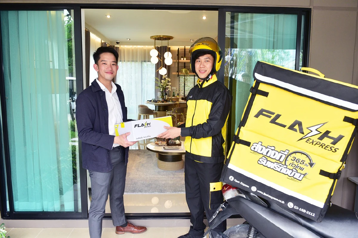เอพี ไทยแลนด์ ผนึก เคอรี่ เอ็กซ์เพรส - แฟลช เอ็กซ์เพรส เปิดตัวแคมเปญ ‘ส่งสุข...ถึงหน้าบ้าน’ เอ็มพาวเวอร์ให้ชีวิตง่ายเพียงปลายนิ้วสัมผัส