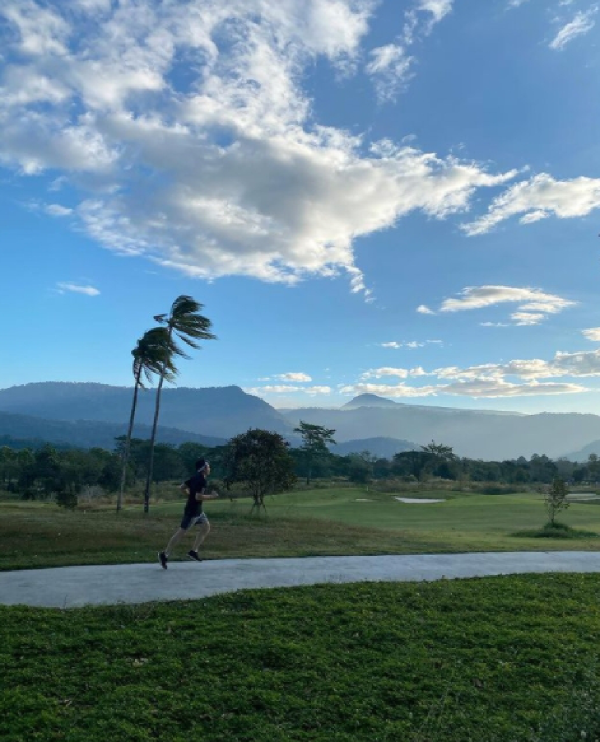 ส่องบ้านที่เขาใหญ่ของ "หมาก-คิม" เรียบง่ายสไตล์มินิมอลเหมาะกับทั้งคู่สุดๆ