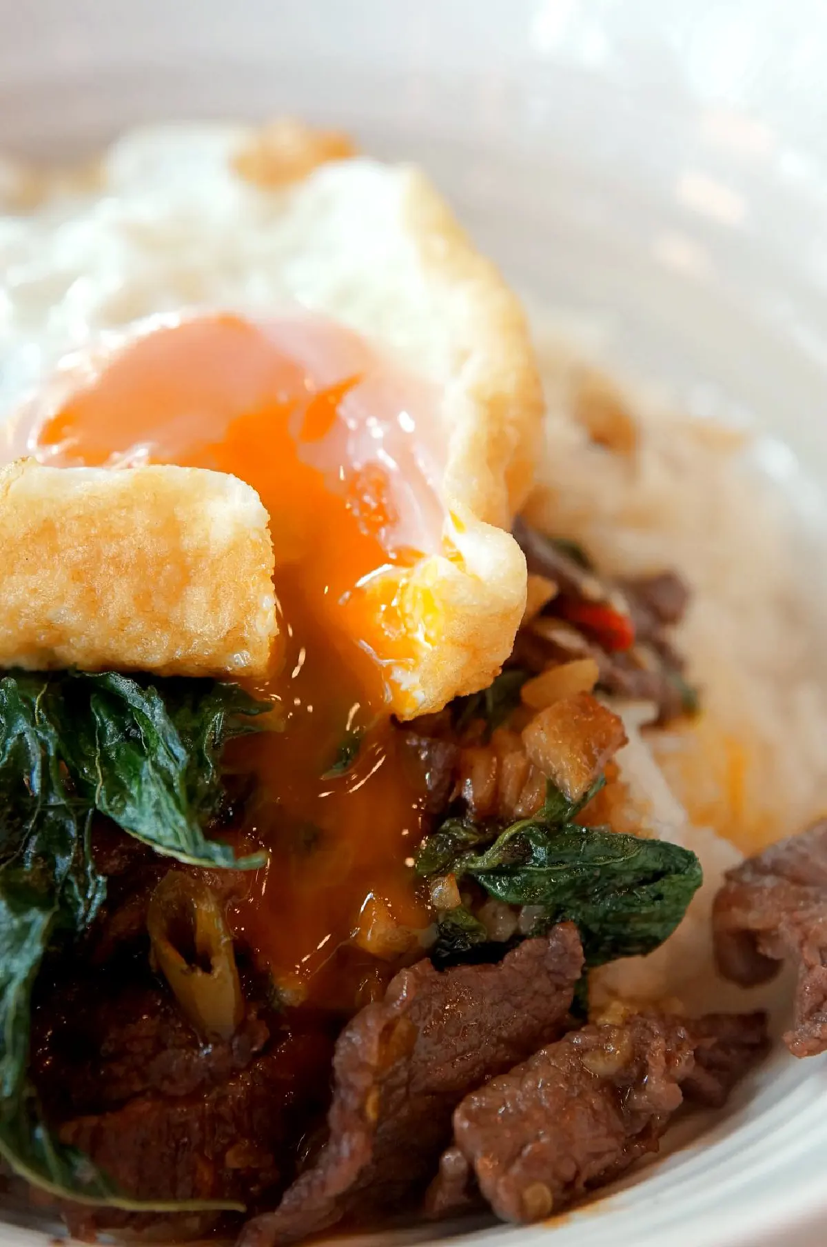 ให้ทุกมื้อมีแต่ความประทับใจ อิ่มเอมความอร่อยไปกับ Patio at Emquartier