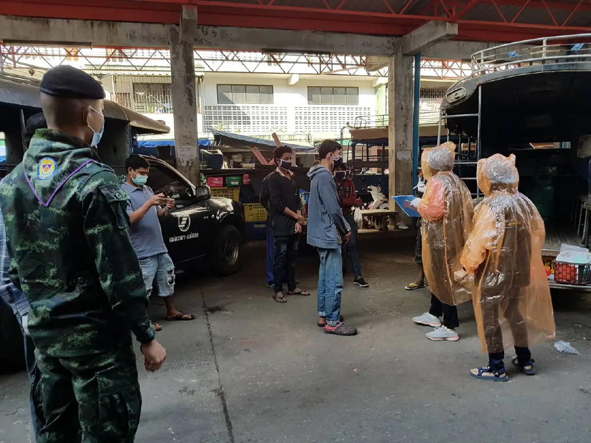 จับ7ชาวเมียนมาหนีเข้าเมืองว่ายน้ำข้ามแม่น้ำเมยมาไทย