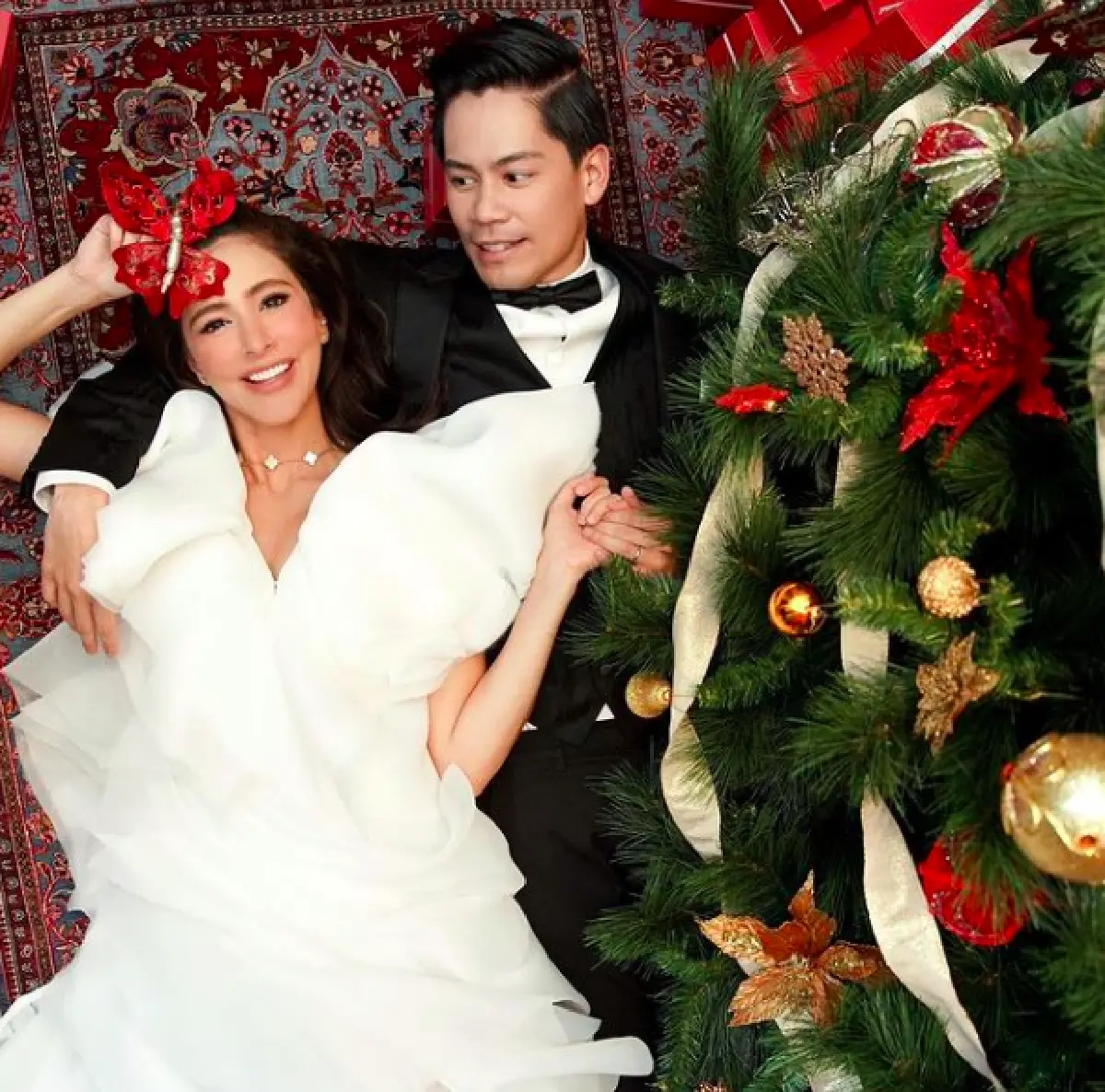 “ศรีริต้า” อุ้มท้อง 5 เดือนเข้ายิมออกกำลัง โชว์ท้องเนียนๆ มีสามีจุ๊บให้กำลังใจ