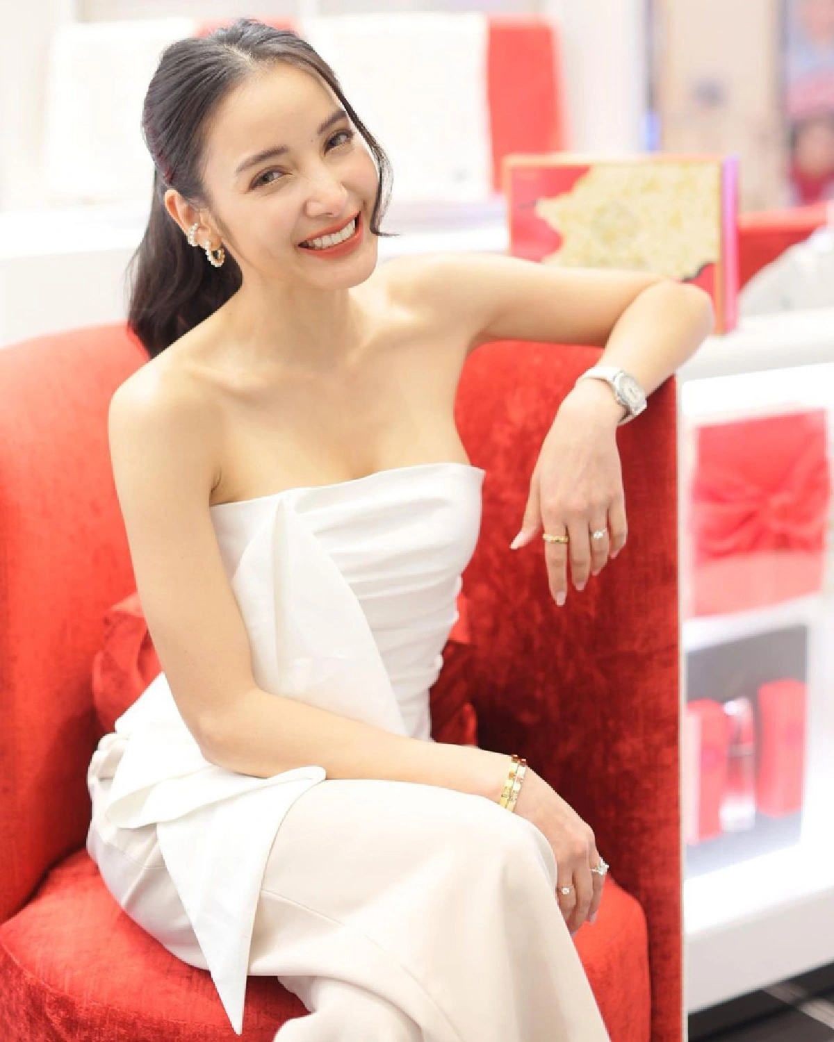 แม่แซ่บ..ลูกก็น่ารัก! แพท ณปภา พา น้องเรซซิ่ง เล่นน้ำอวดหุ่นเซ็กซี่จัดเต็ม