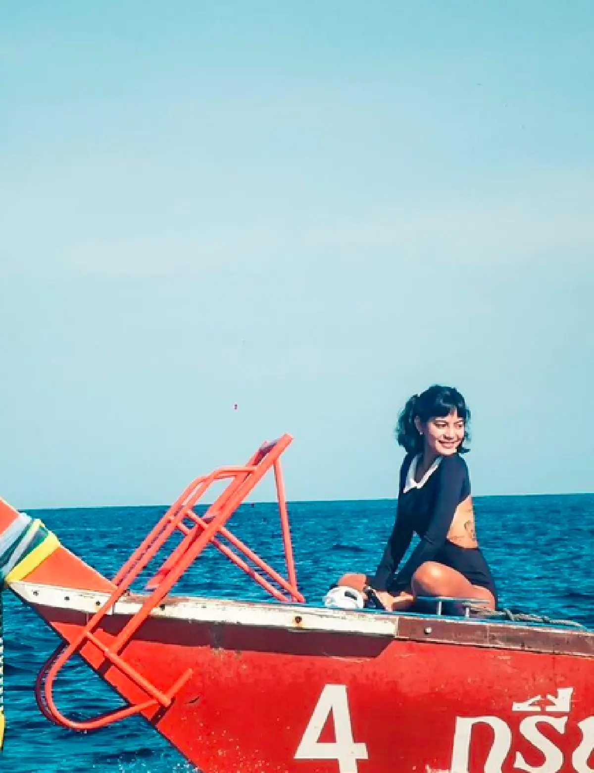 ทะเลเดือด! "สายป่าน” จัดเต็มความแซ่บในชุดว่ายน้ำ อวดหุ่นเป๊ะ รอยสักสวยๆ