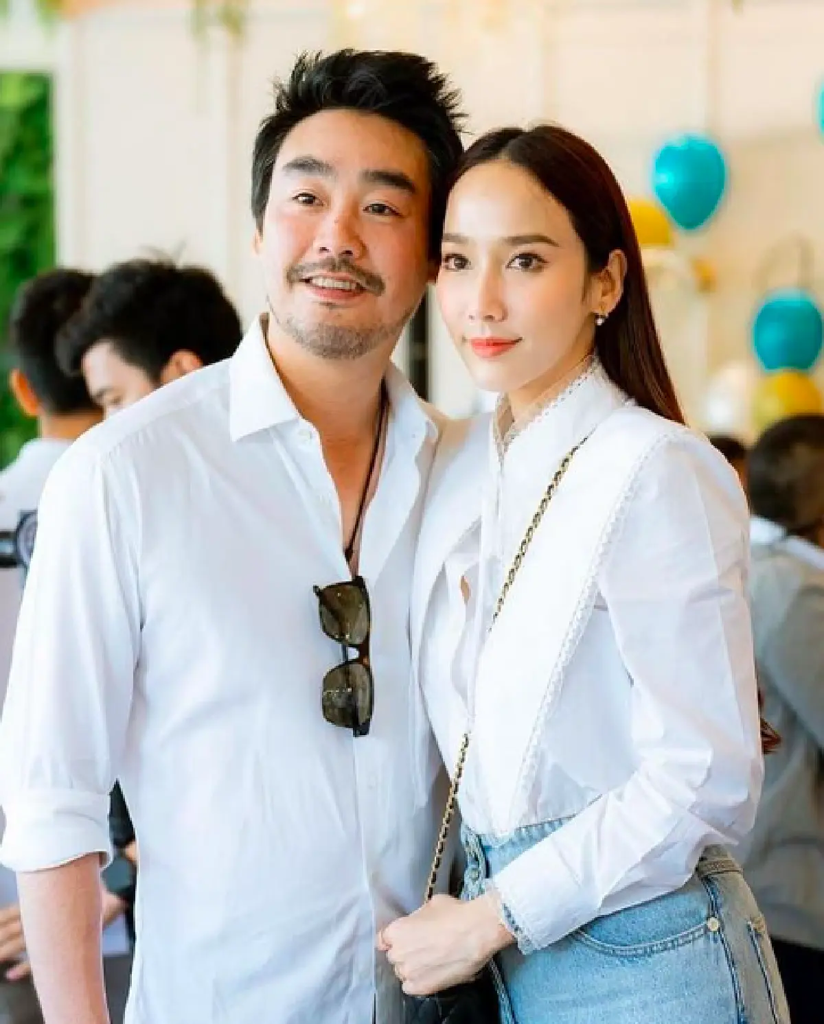 “ไฮโซพก” ทำเซอร์ไพรส์ “อั้ม” มอบของขวัญสุดพิเศษ ราคาเกือบล้านให้ 