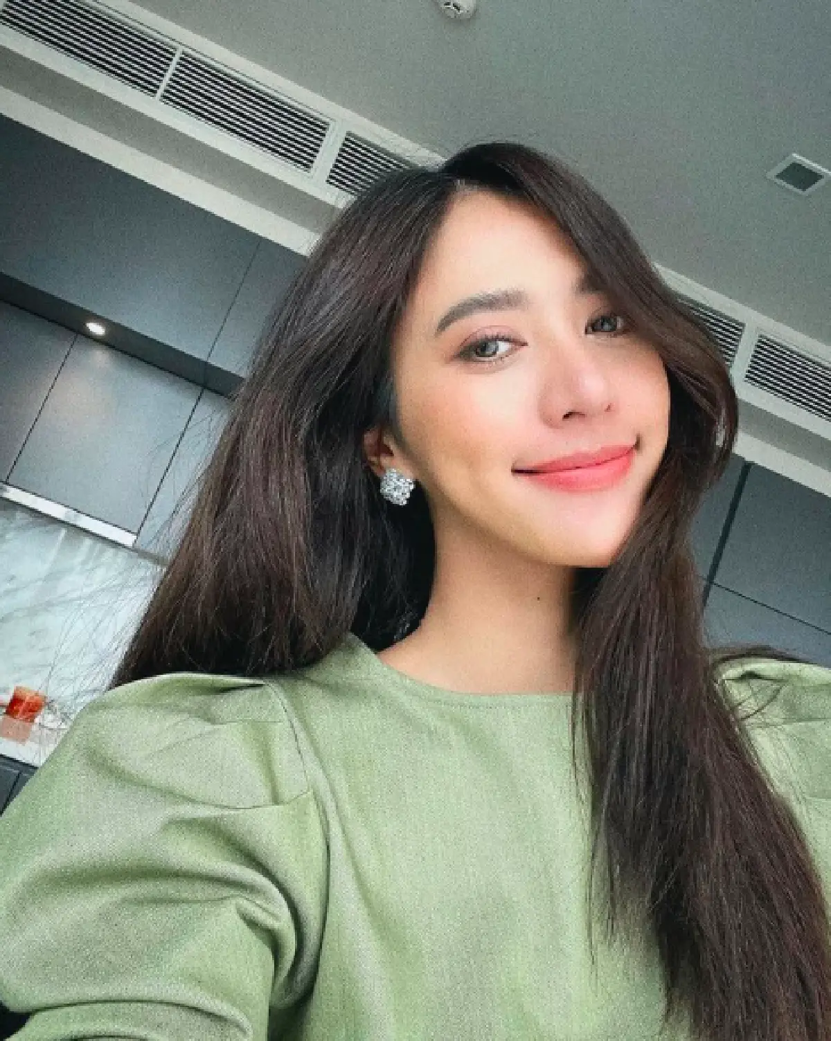 “น้ำหวาน เดอะเฟซ” แจงยิบทุกเรื่องดราม่าครั้งแรก ปมคบซ้อน-เมาแล้วขับ-ทำร้ายร่างกาย “รัศมีแข”