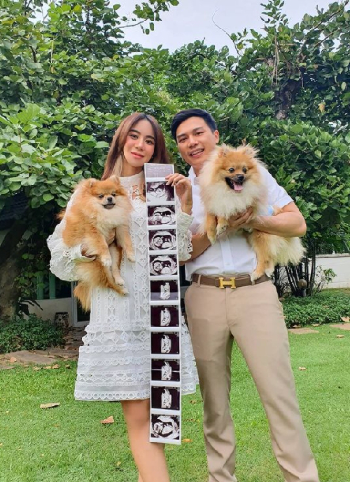 ขนมจีน ควงสามีดินเนอร์สุดหวาน ฉลองครบรอบแต่งงาน 2 ปี 