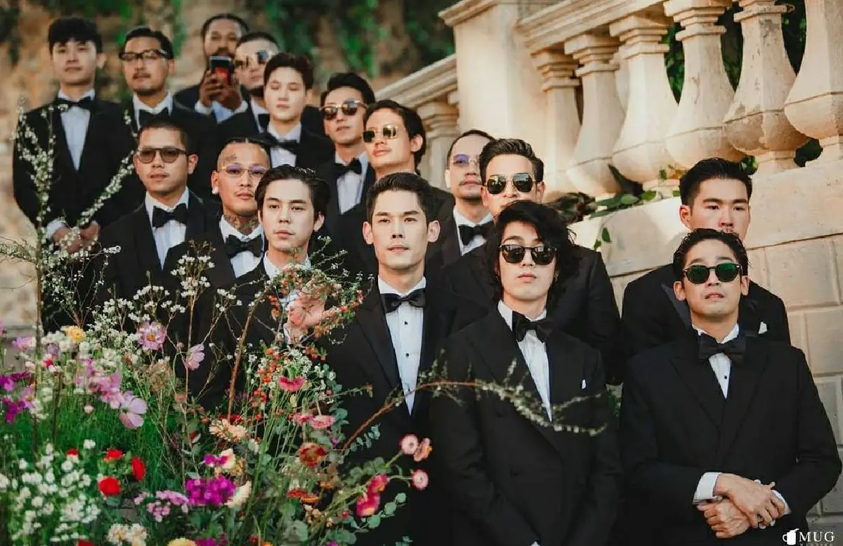 ส่องทีมเพื่อนเจ้าบ่าว "โทนี่ รากแก่น" ทำเอาสาวๆ ถึงกับเลือกไม่ถูกเลยทีเดียว! 