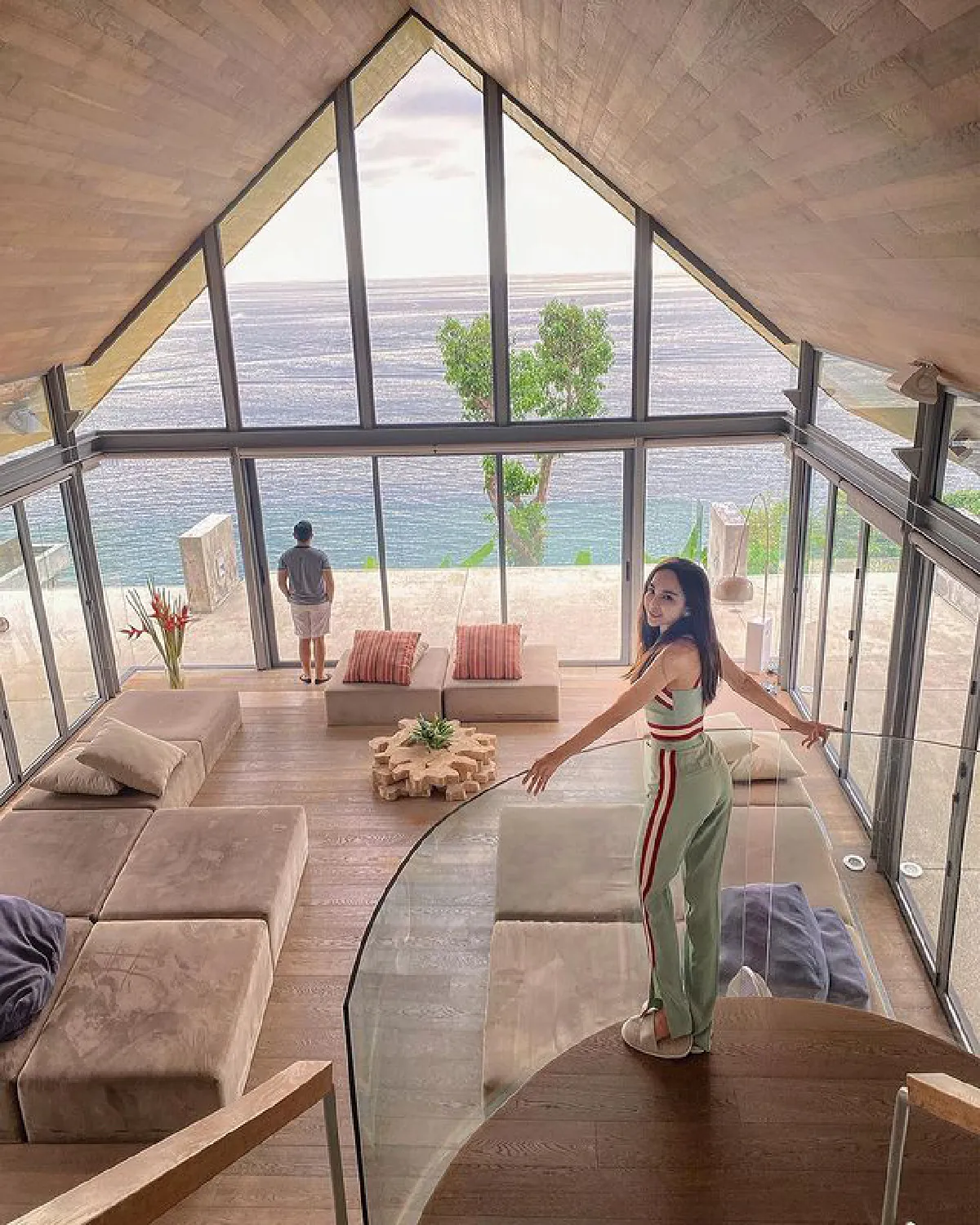 เป้ย ปานวาด สวีทสยบดราม่าพา ป๊อบ และลูกๆ เที่ยวทะเลอวดหุ่นแซ่บ