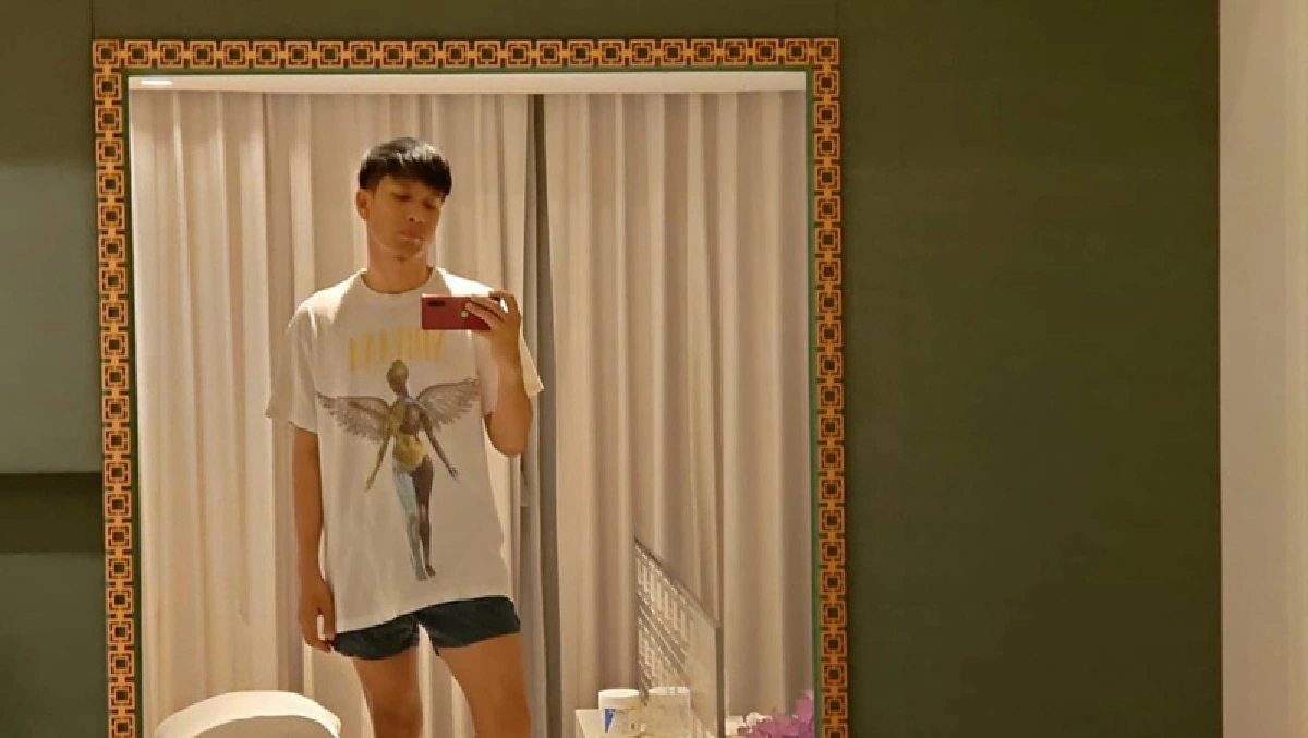 ฟลุค พชร เผยความในใจถึง โอ อนุชิต ยังรักกันดี..แม้ความคิดการเมืองต่างขั้ว