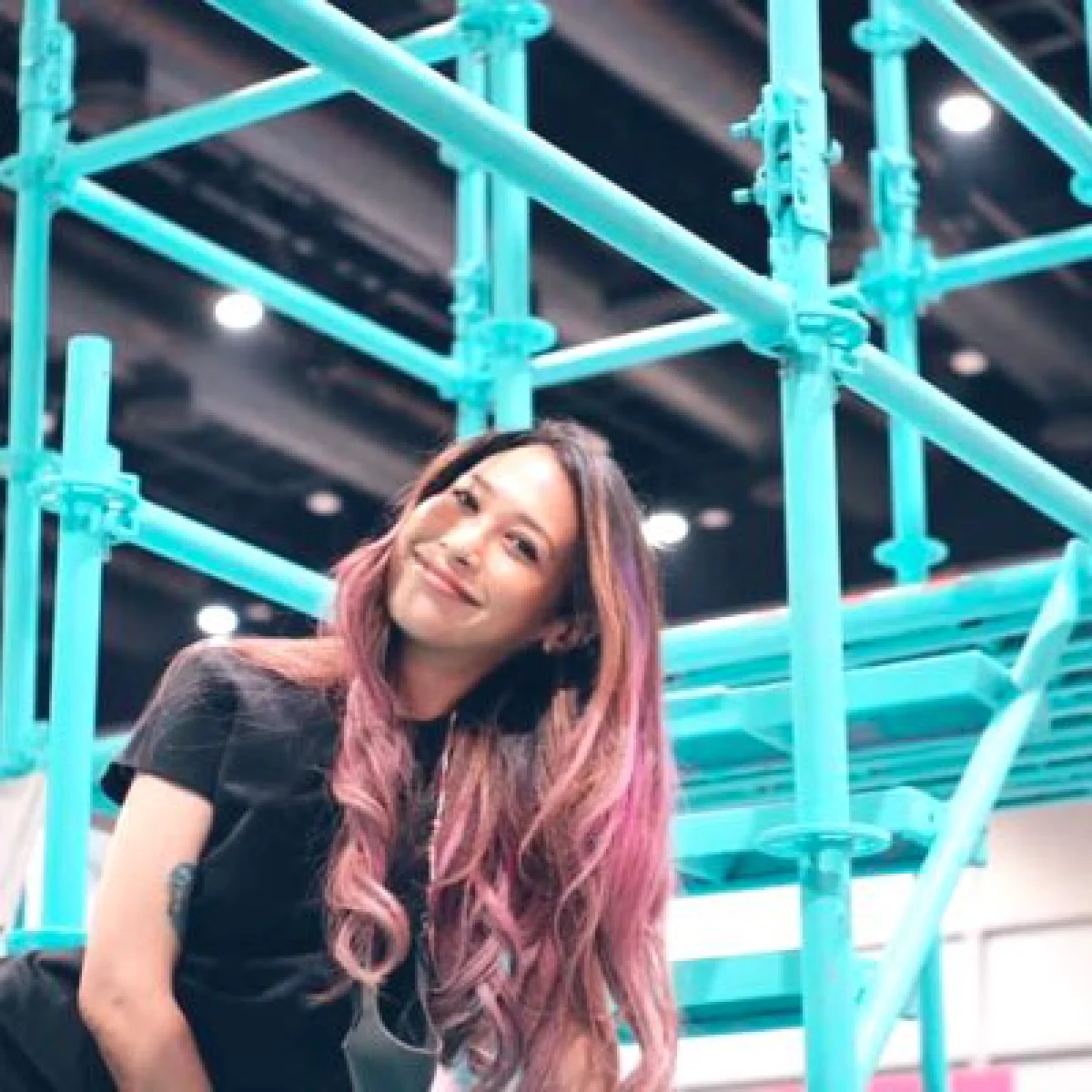 โดนด้วยอีกคน! ทราย เจริญปุระ โพสต์ภาพหมายเรียกในความผิดม.112