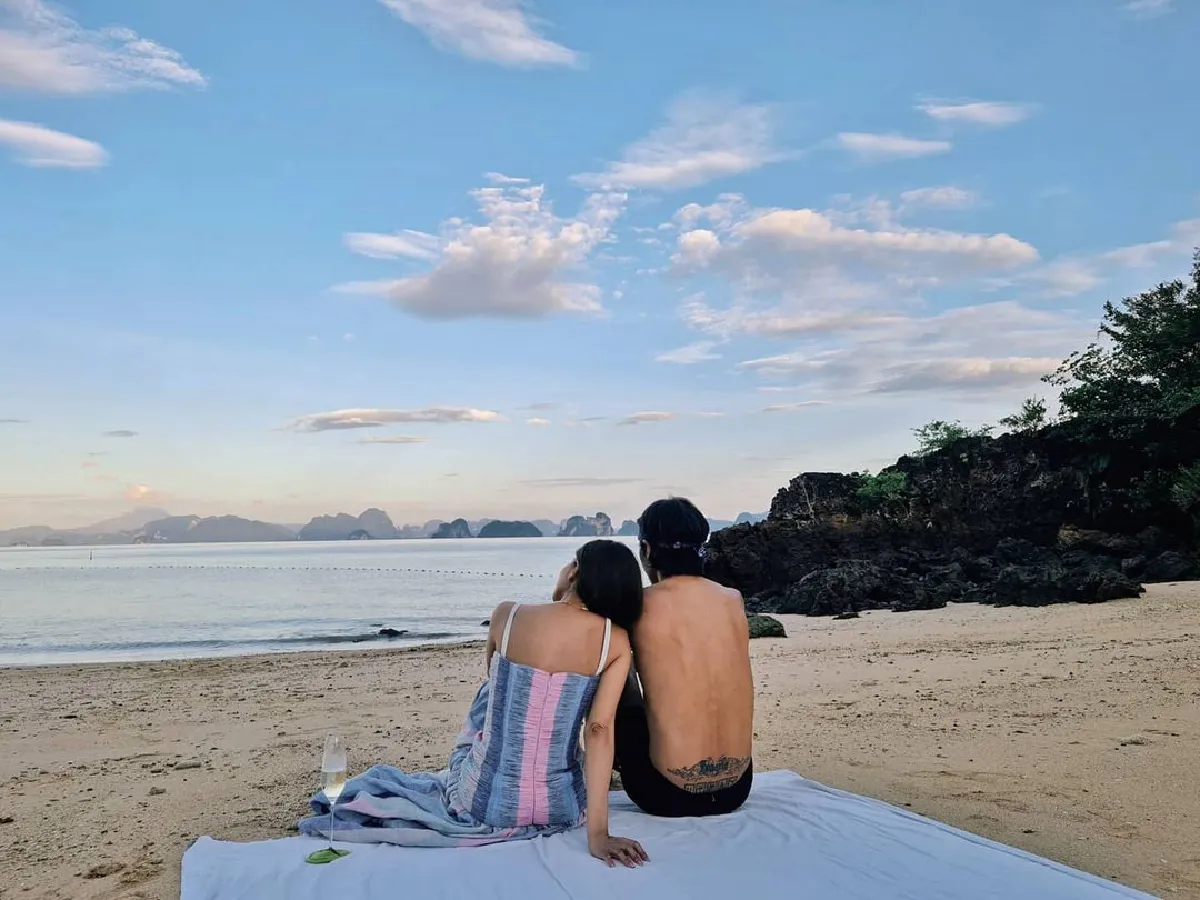 ก้อย รัชวิน โพสต์ซึ้งดูแล พี่ตูน ไม่ห่างที่รพ.ได้ทำหน้าที่ภรรยาจริงๆ