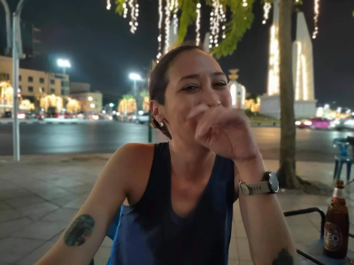 โดนด้วยอีกคน! ทราย เจริญปุระ โพสต์ภาพหมายเรียกในความผิดม.112