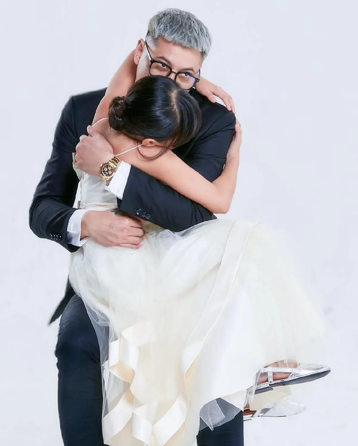  เป๊ะยกบ้าน! "นานา-เวย์” แท็กทีม “น้องบีน่า-น้องบรู๊คลิน” ถ่ายภาพครอบครัวสุดชิค 