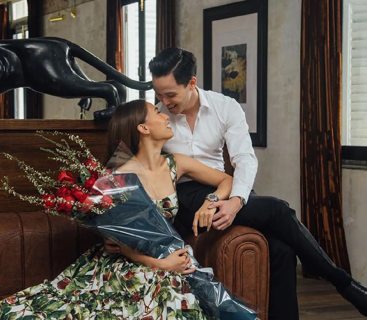 เพลง ชนม์ทิดา ควง เป๊ก ดินเนอร์ฉลองวันเกิด หลังแฟนหนุ่มฝึกทหารเสร็จพอดี