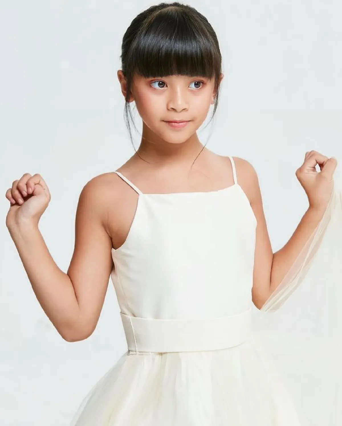  เป๊ะยกบ้าน! "นานา-เวย์” แท็กทีม “น้องบีน่า-น้องบรู๊คลิน” ถ่ายภาพครอบครัวสุดชิค 