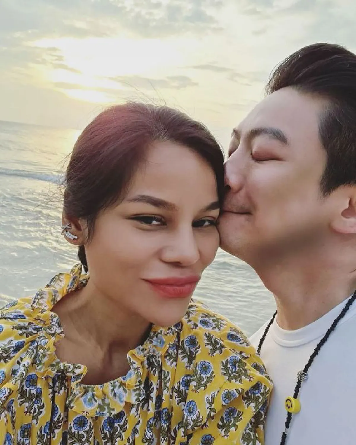 "หมอโอ๊ค" โชว์ภาพหวานวันเกิด "โอปอล์" พร้อมจัดทริปพาลูกๆ เที่ยวทะเล