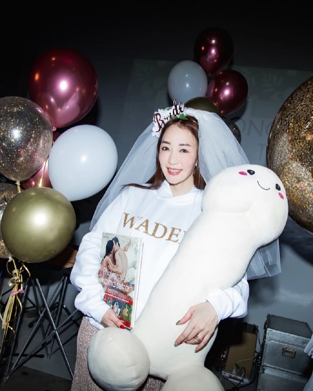 ตู่ ปิยวดี กับปาร์ตี้สละโสด พร้อมของขวัญสุดพีค..มรดกตกทอดของกลุ่ม