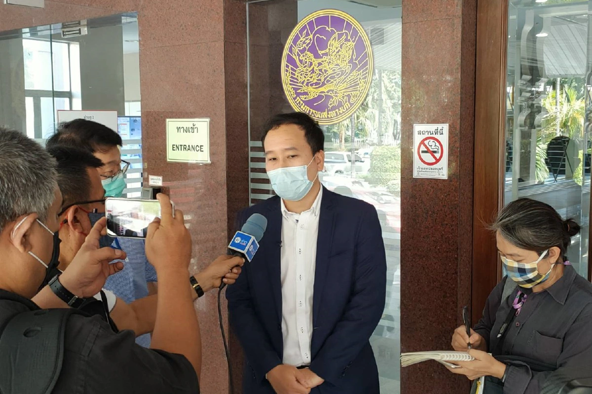 เปิดเวทีประชาพิจารณ์กรมขนส่งฯ หนุนเรียกรถผ่านแอปฯถูกกม.