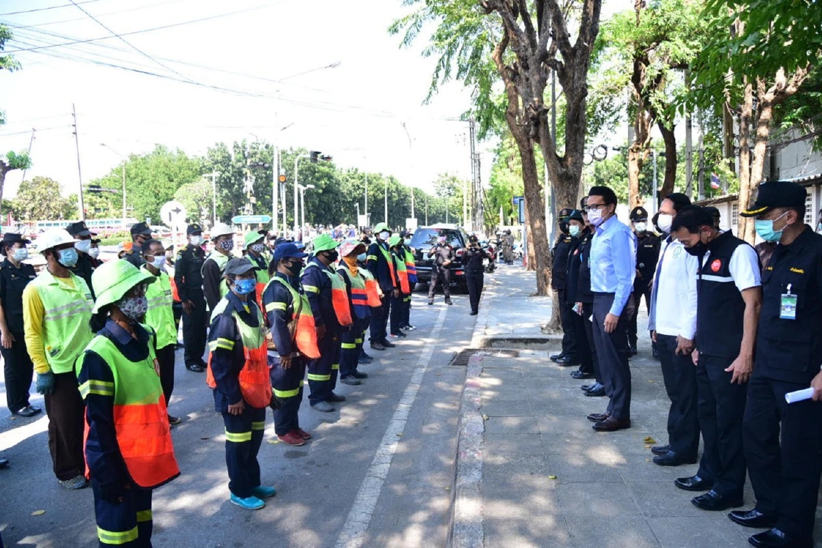 กทม.ยกซากรถถูกทิ้งกีดขวางลดจราจรติดขัด ขจัดมลภาวะเป็นพิษ