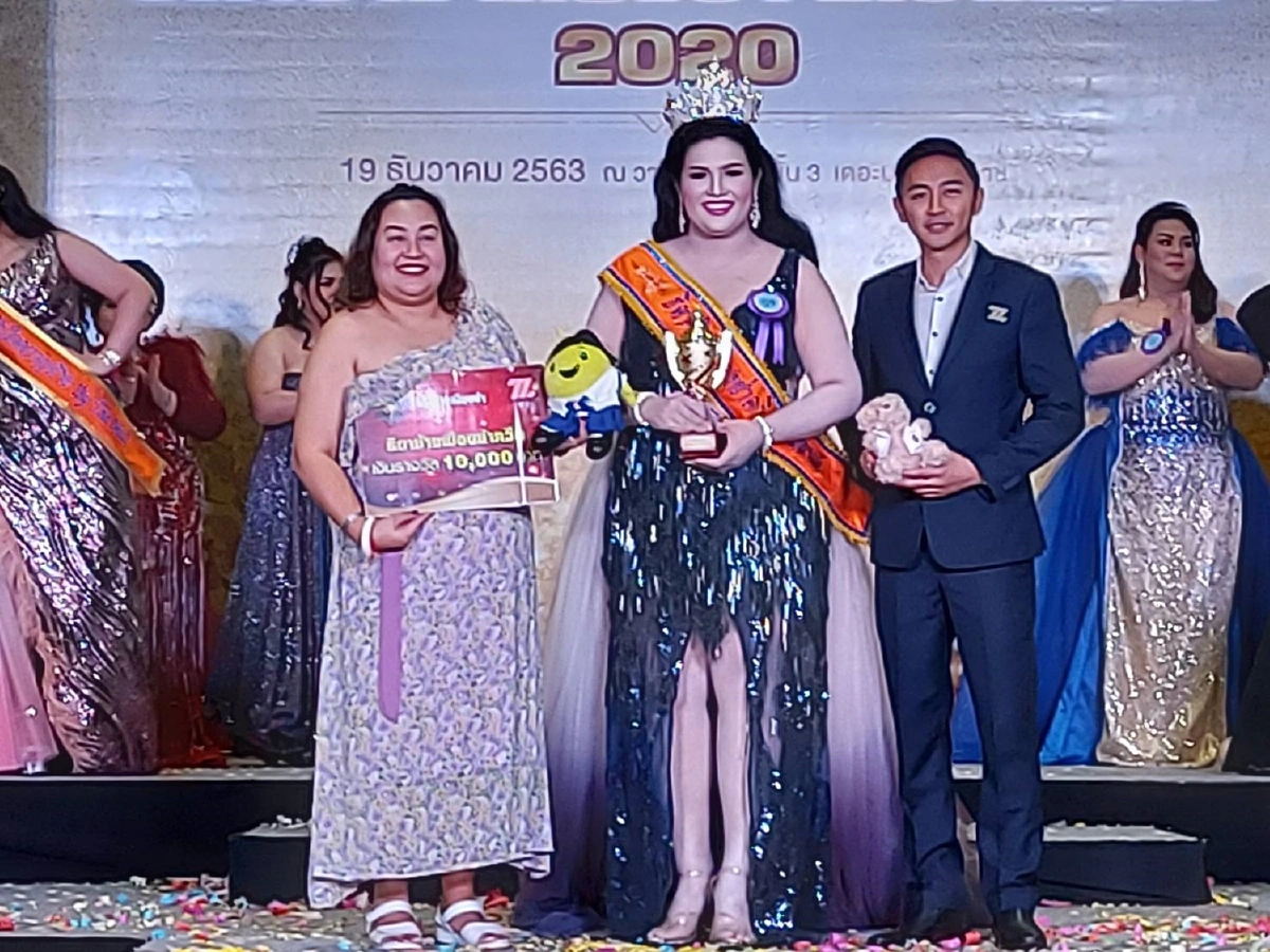 โคราชจัดประกวดธิดาช้างเมืองย่าสุดฮาแม่ยกแห่กล้วย-อ้อยให้กำลังใจสาวบิ๊กไซค์