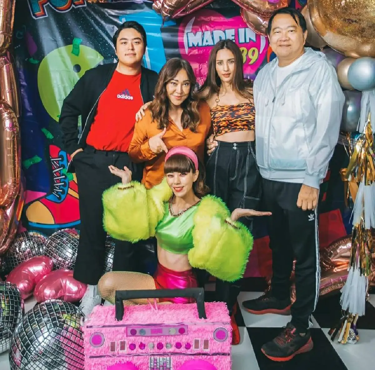 31 ยังแจ๋ว! "นิวเคลียร์ หรรษา" จัดปาร์ตี้ฉลองวันเกิดในธีมยุค 80 