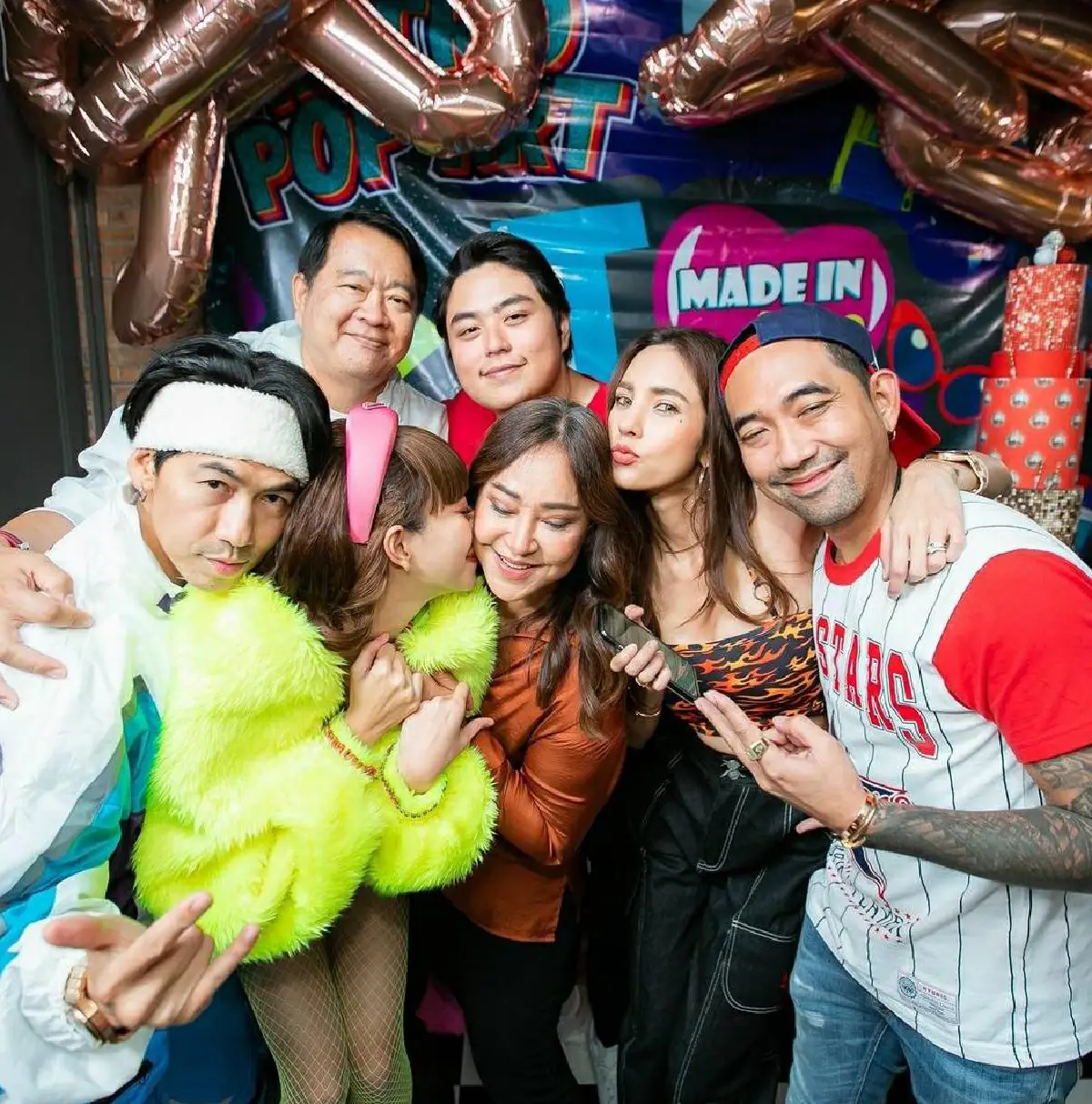 31 ยังแจ๋ว! "นิวเคลียร์ หรรษา" จัดปาร์ตี้ฉลองวันเกิดในธีมยุค 80 