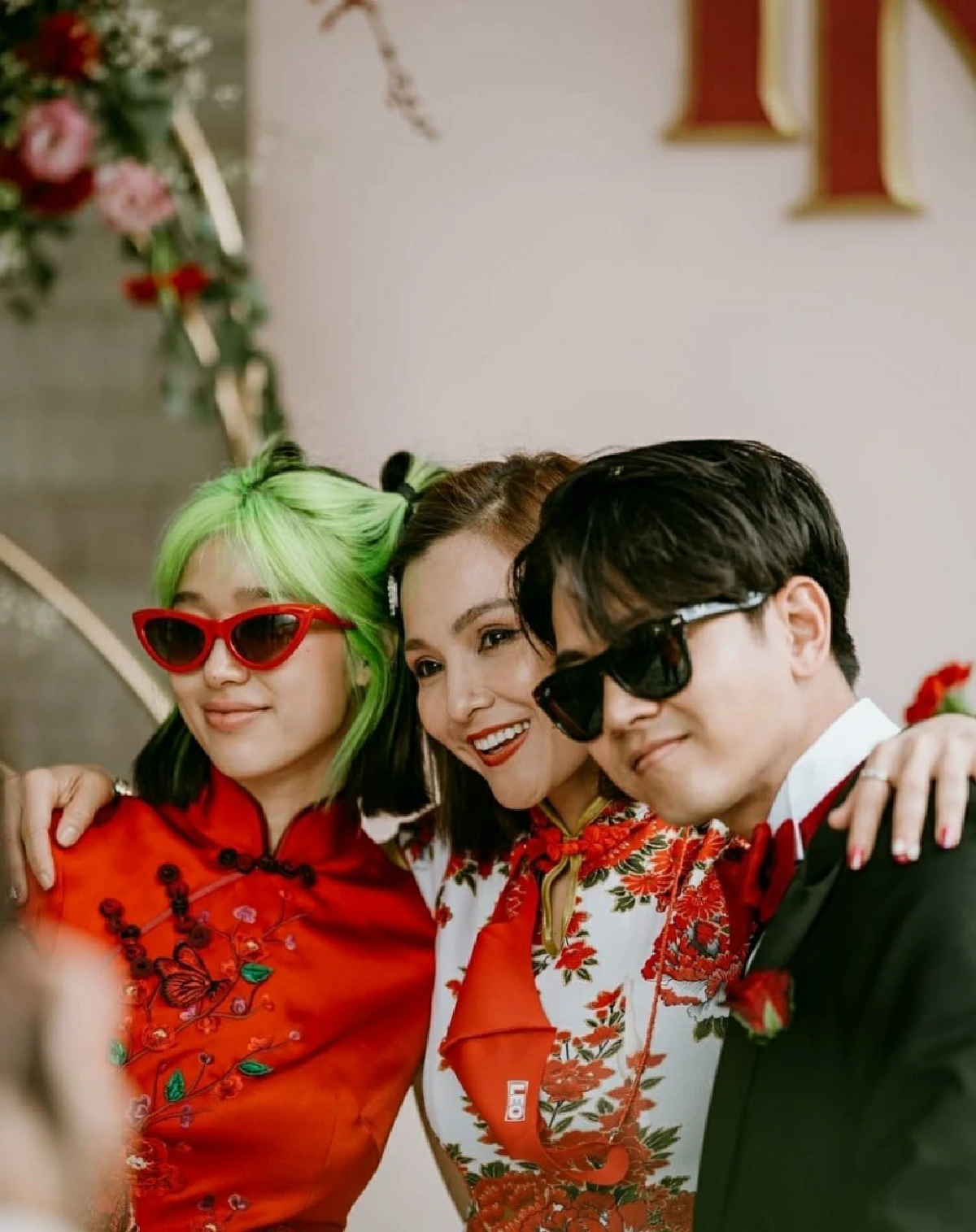 โมเมนต์อบอุ่น! “โทนี่-แก้ว” ฉลองแต่งงานแบบจีนเฉพาะคนในครอบครัว