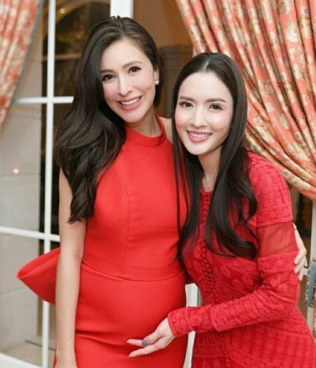 "ศรีริต้า-กรณ์" เปิดบ้านฉลองคริสต์มาสอย่างหรูหรา คนดังมาร่วมงานเพียบ