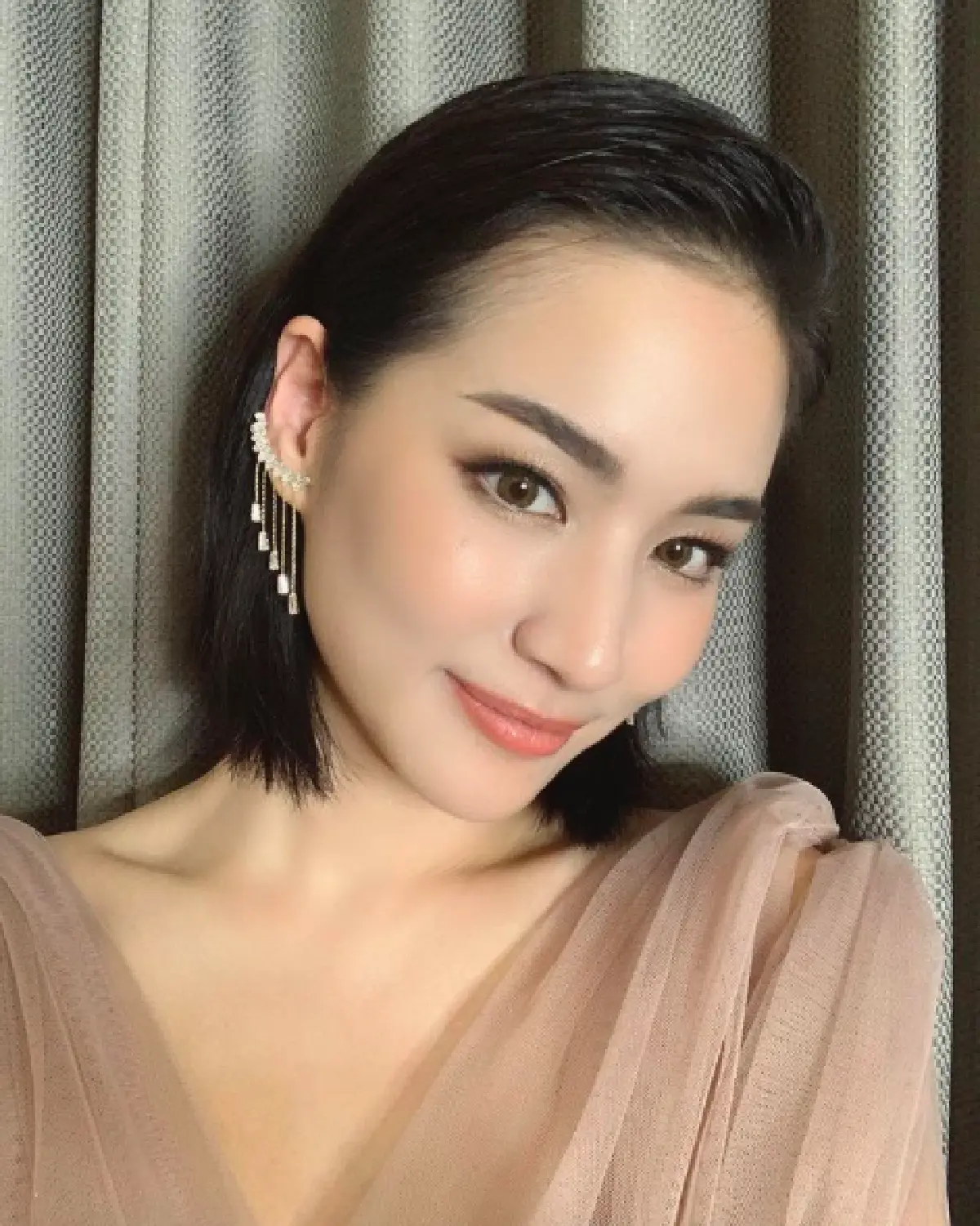 “ต่าย ชุติมา” ประกาศชัดว่าโสด! พร้อมโชว์ความแซ่บเบาๆ ในชุดว่ายน้ำ