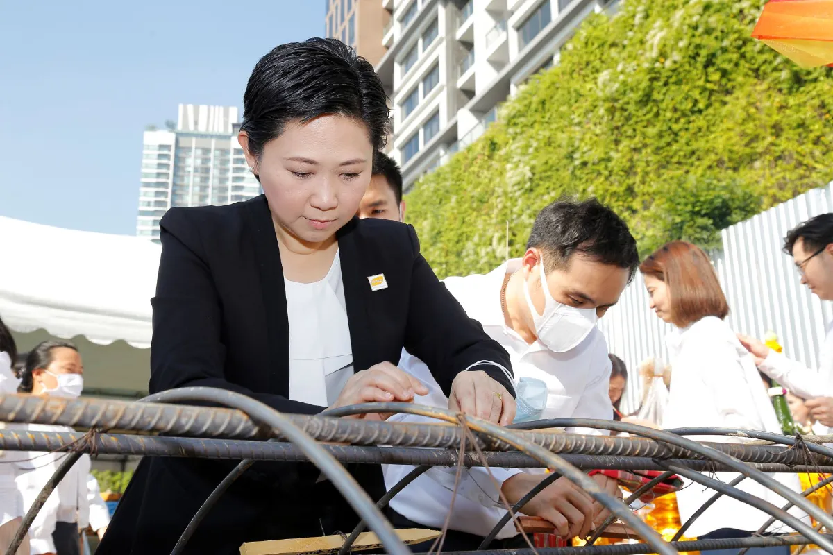 มัลเบอร์รี่ โกรฟ ฉลองการขึ้นเสาเอกเปิดไซต์โครงการก่อสร้าง ตอบโจทย์ไลฟ์สไตล์ Intergeneration Living