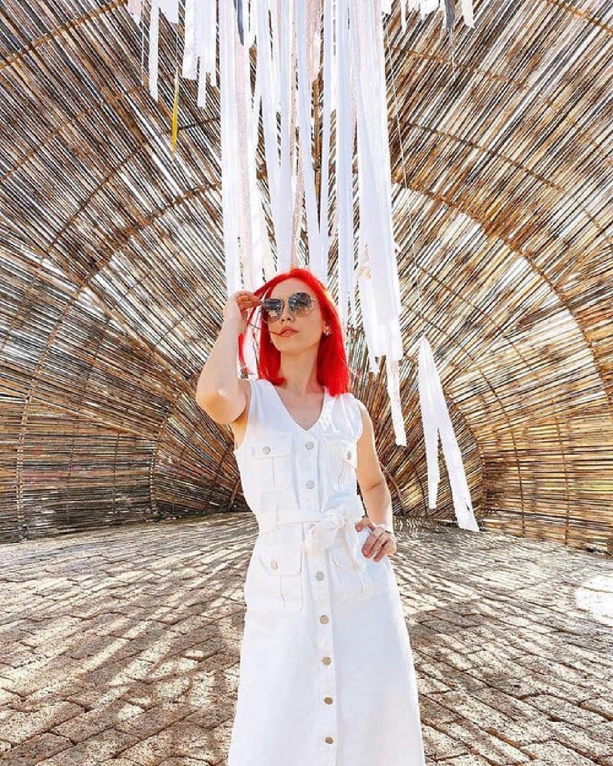 สงกรานต์ ลงรูปสวีท แมท ภีรนีย์ โอบเอวหวานในลุคใหม่จัดจ้านสะใจ