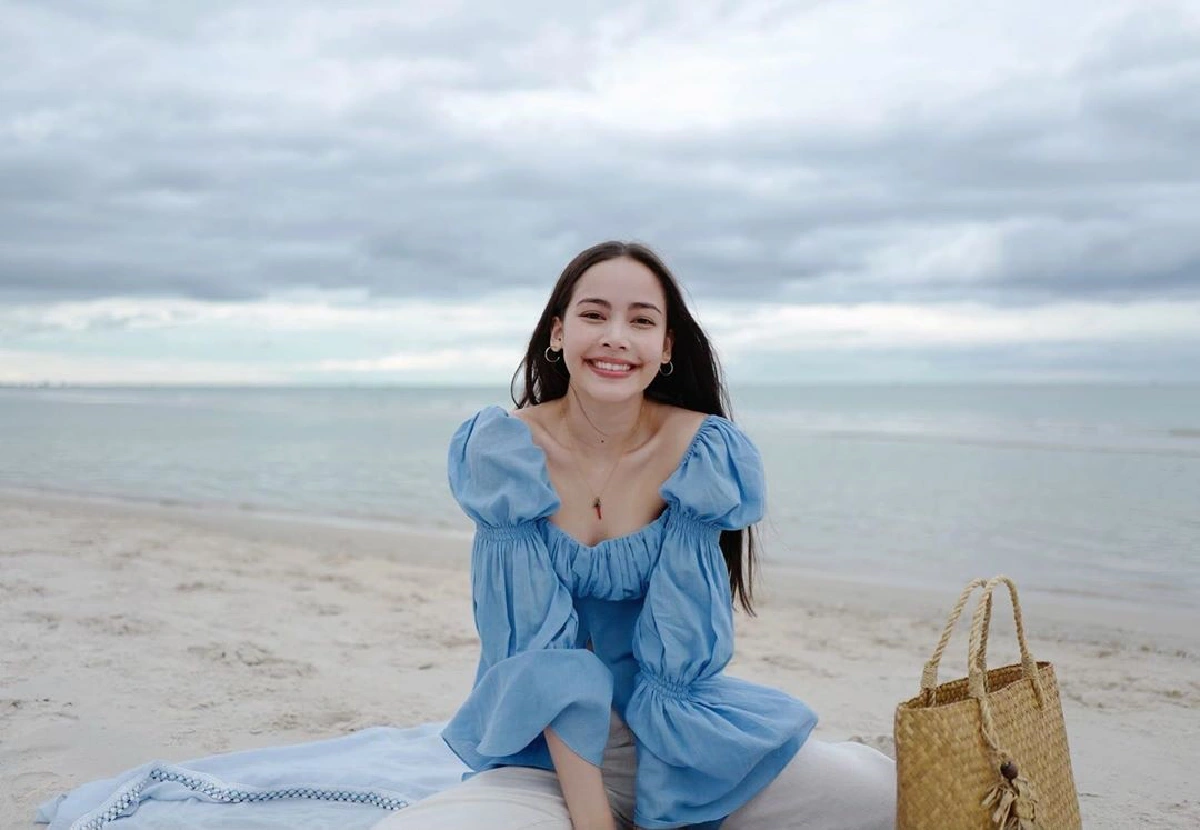 ญาญ่า อุรัสยา ในชุดเดรสสีเขียวเซ็กซี่ปนน่ารัก ทำเอาหนุ่มๆใจละลาย