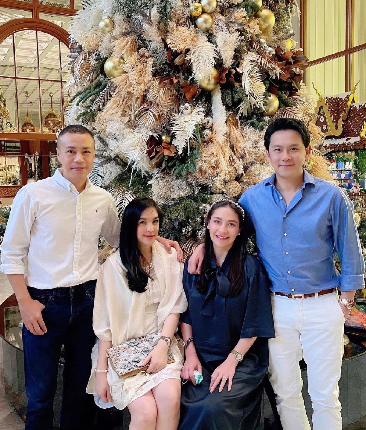 "โบ-ฟลุค" จอย 2 ครอบครัวพร้อมหน้า ฉลองวันแห่งความสุดอย่างอบอุ่นหัวใจ