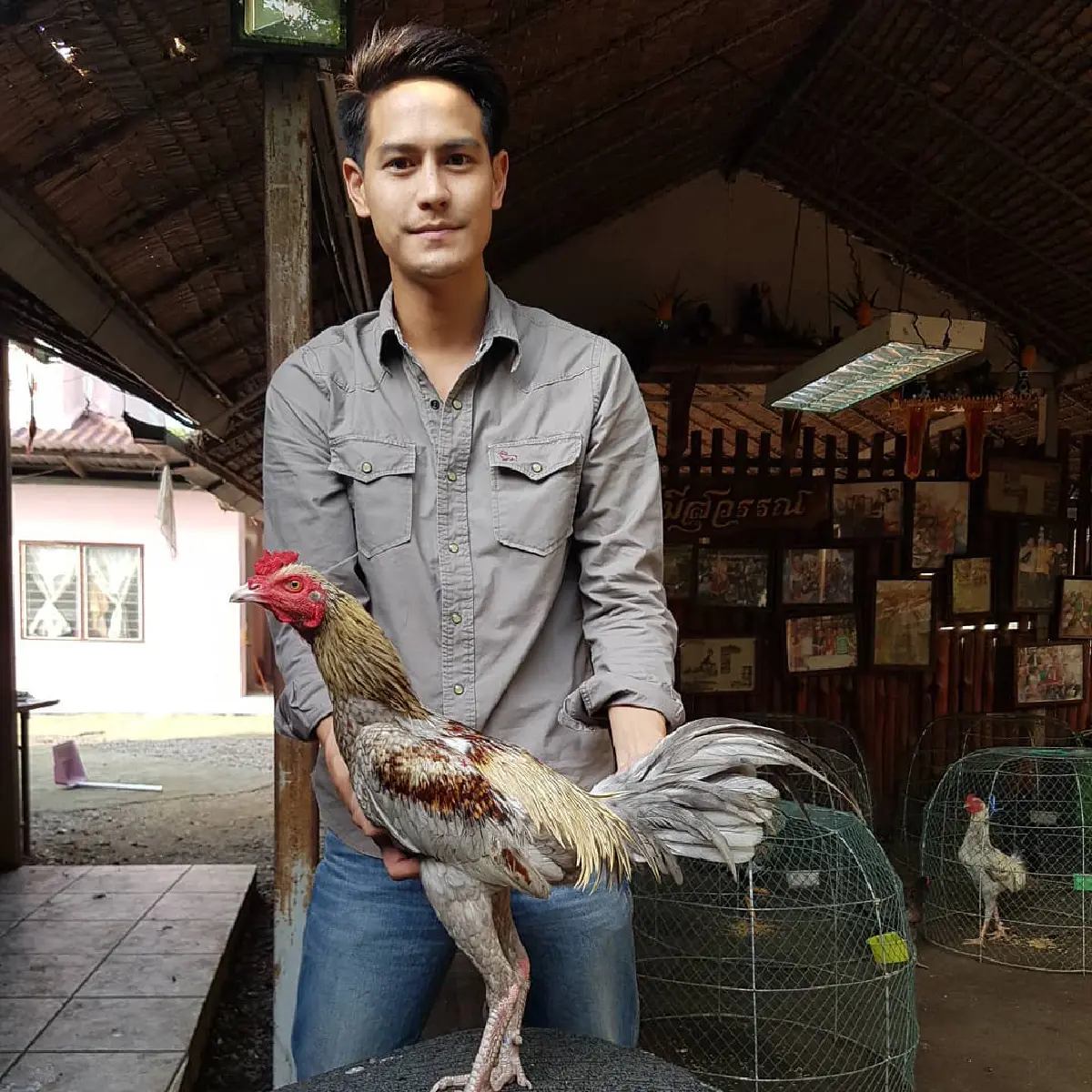 ขยะสร้างประโยชน์! น้ำ รพีภัทร เก็บขยะขายนำเงินบริจาคมูลนิธิคนตาบอด