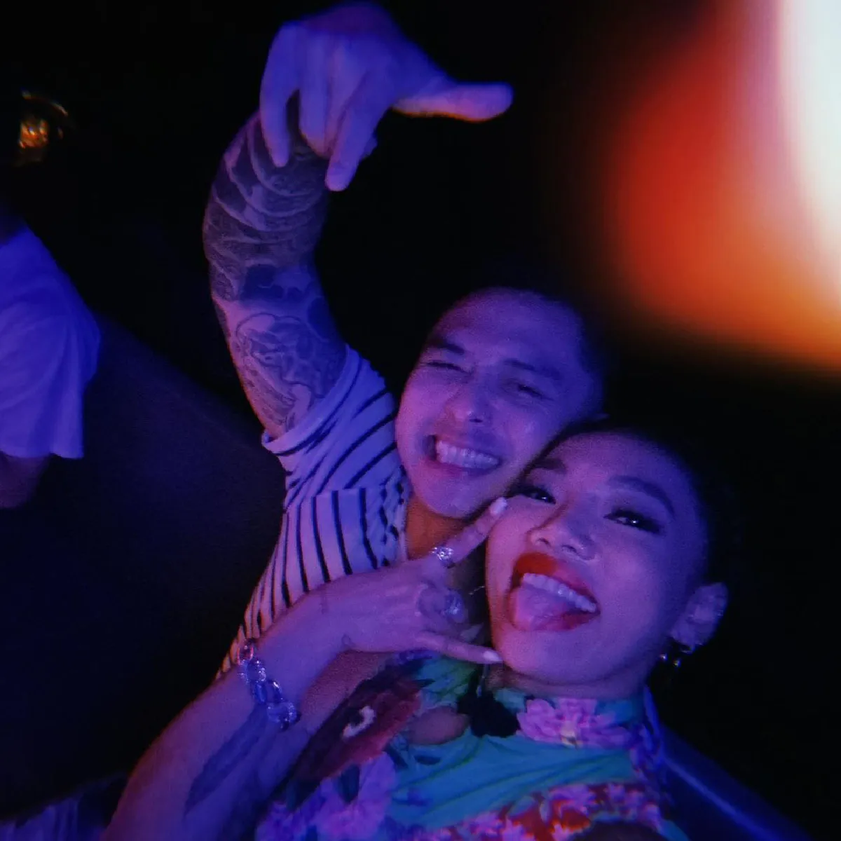 ดา เอ็นโดรฟิน อวดโมเมนต์หวาน เปิดตัวแฟนใหม่ เดนนีส ไทยคูน 